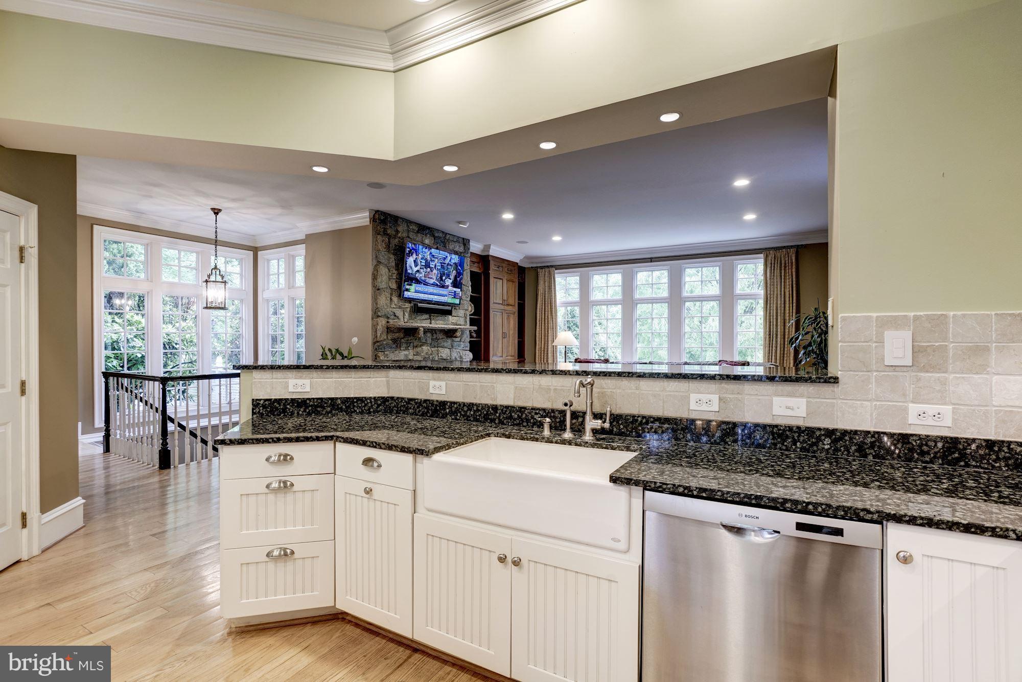 BRYAN POND - Residential