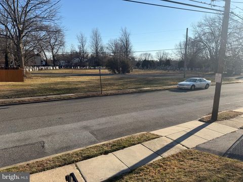 Vacant Land For Sale - L648-00 Chestnut Street<br/> Delaware County, DARBY, PA 19023