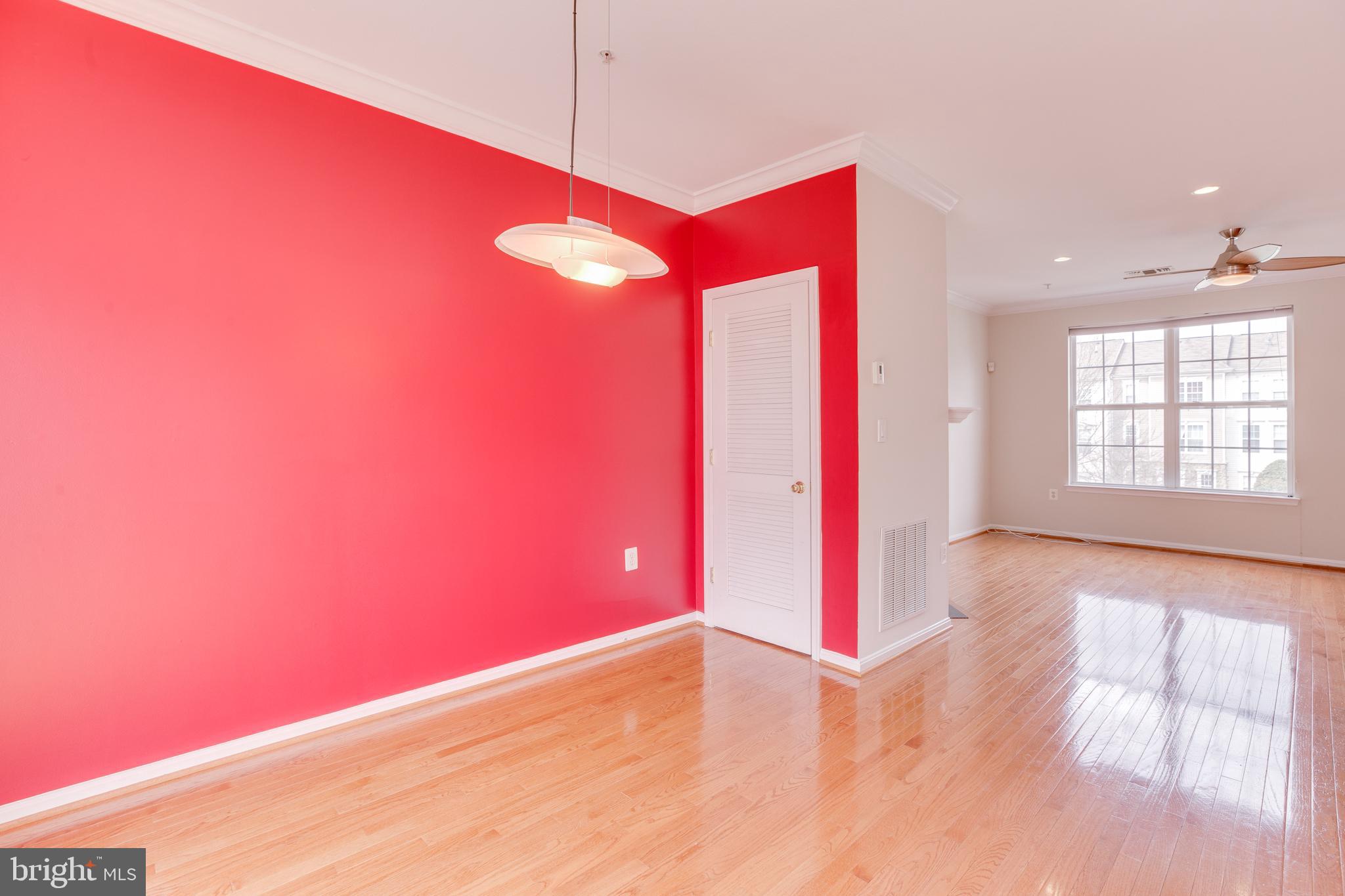 PARKSIDE AT ASHBURN - Residential