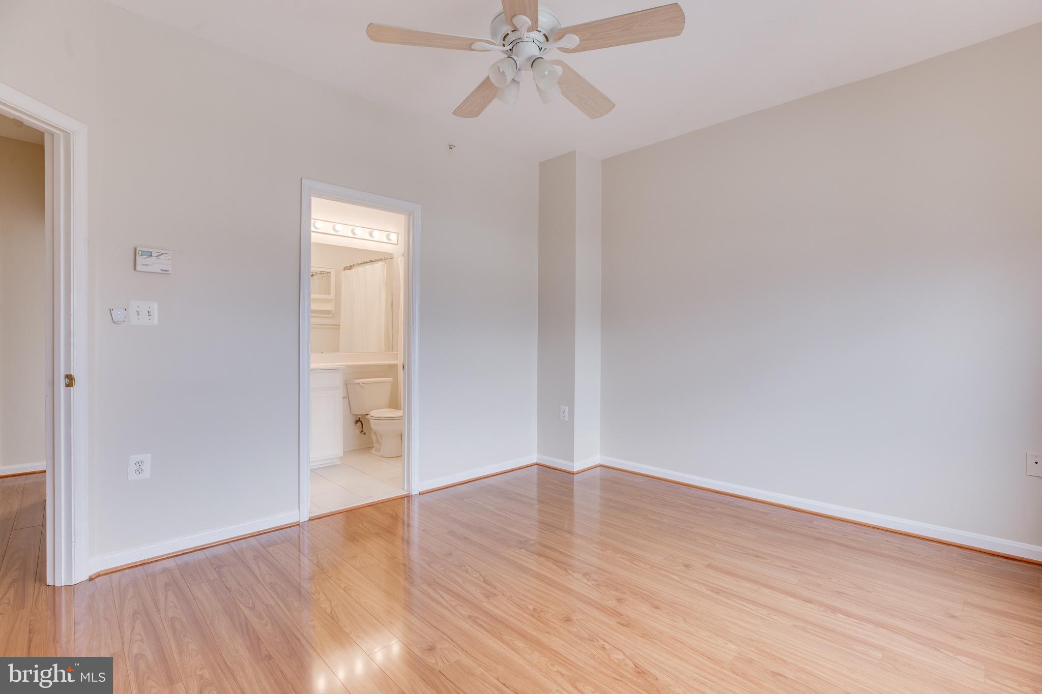 PARKSIDE AT ASHBURN - Residential