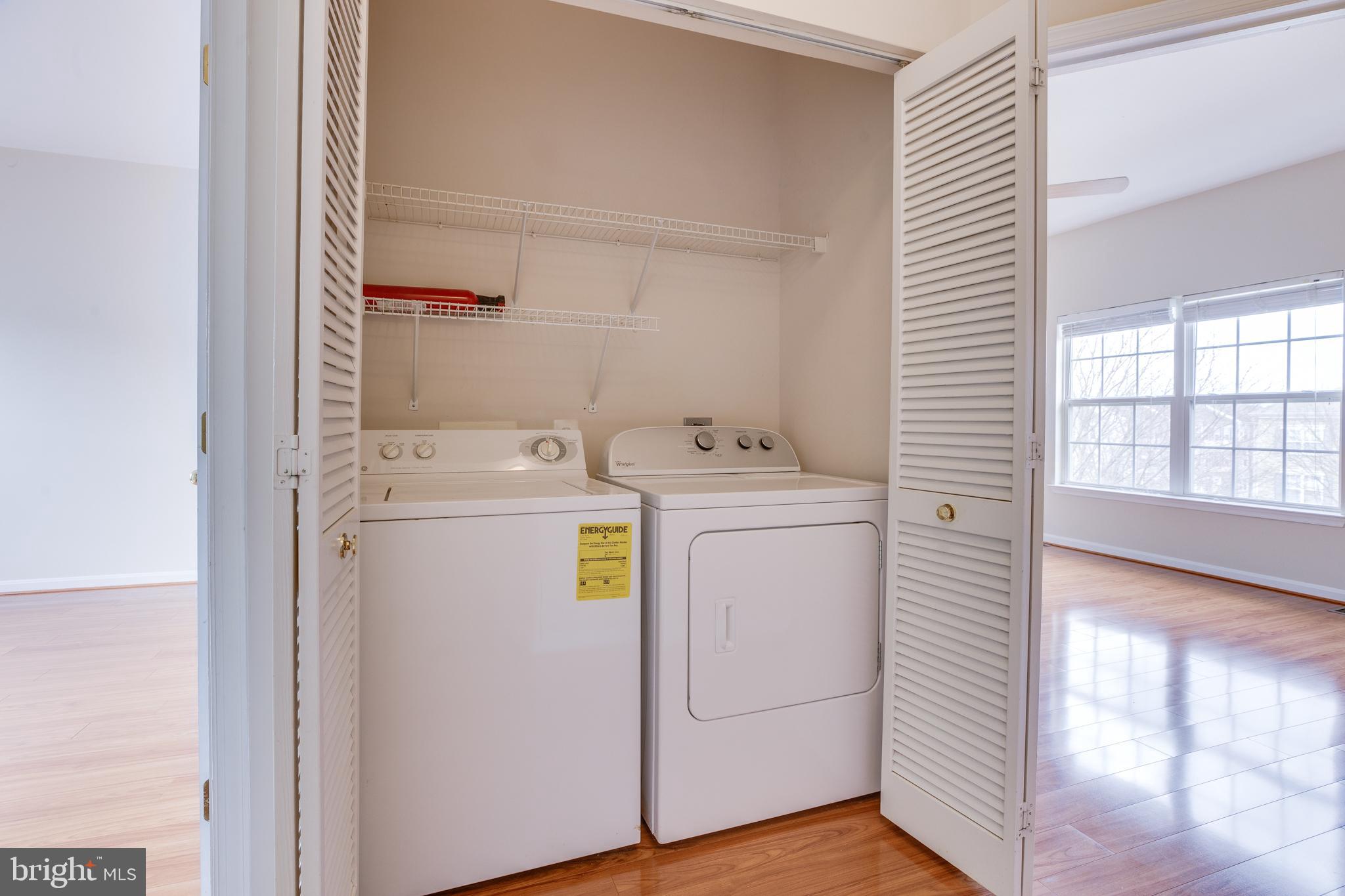 PARKSIDE AT ASHBURN - Residential