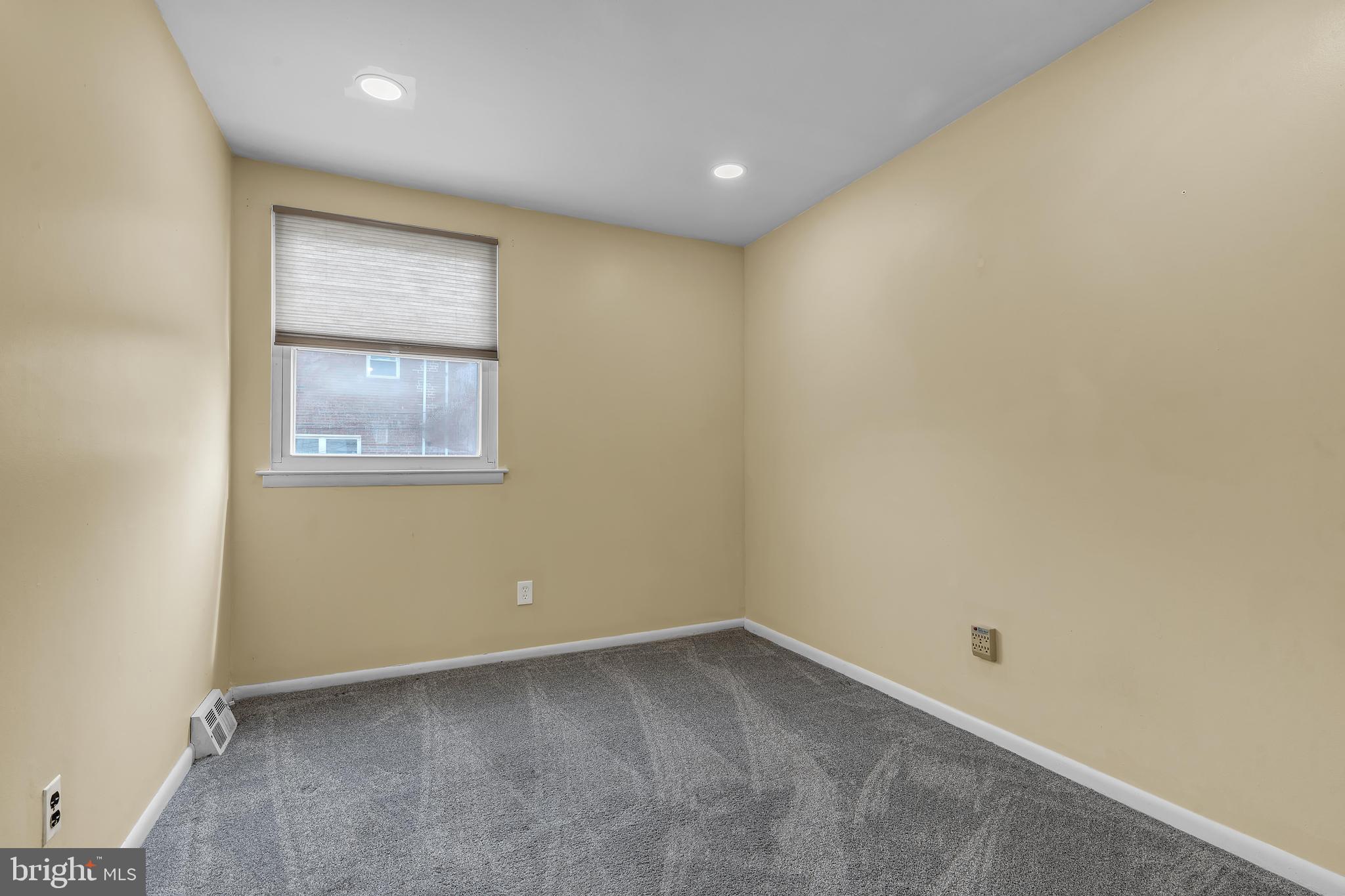 PHILADELPHIA - Residential