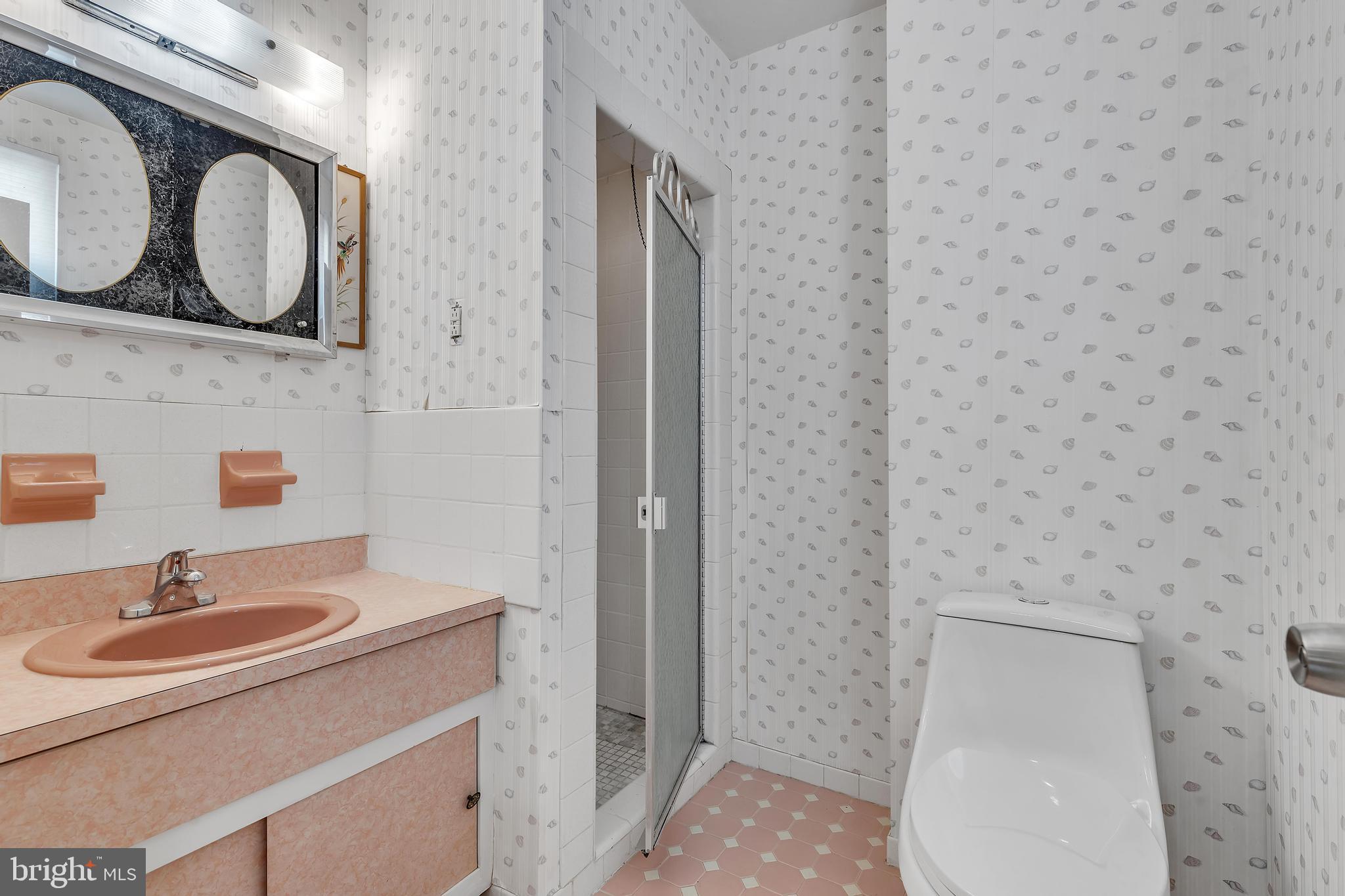 PHILADELPHIA - Residential