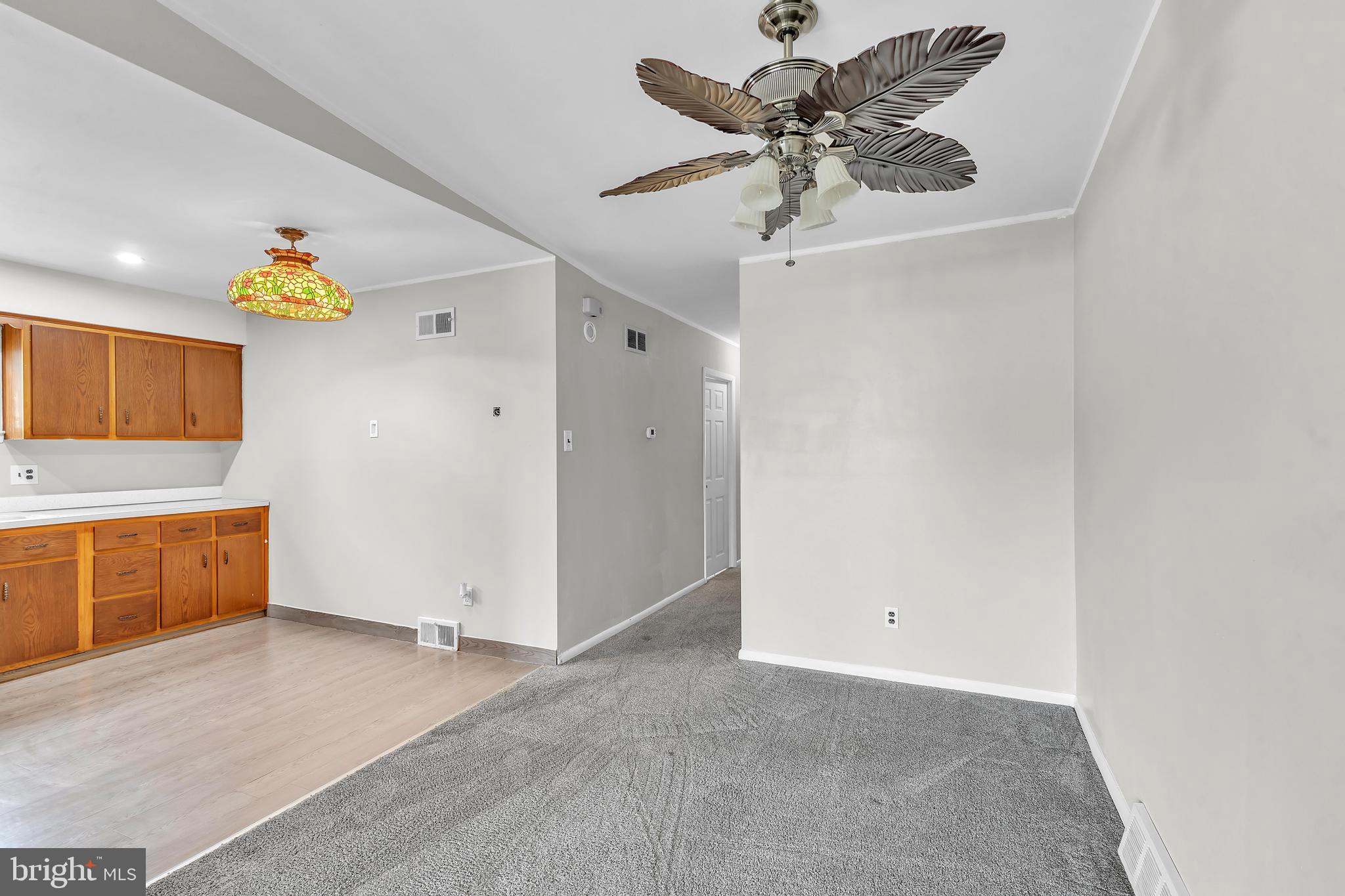 PHILADELPHIA - Residential