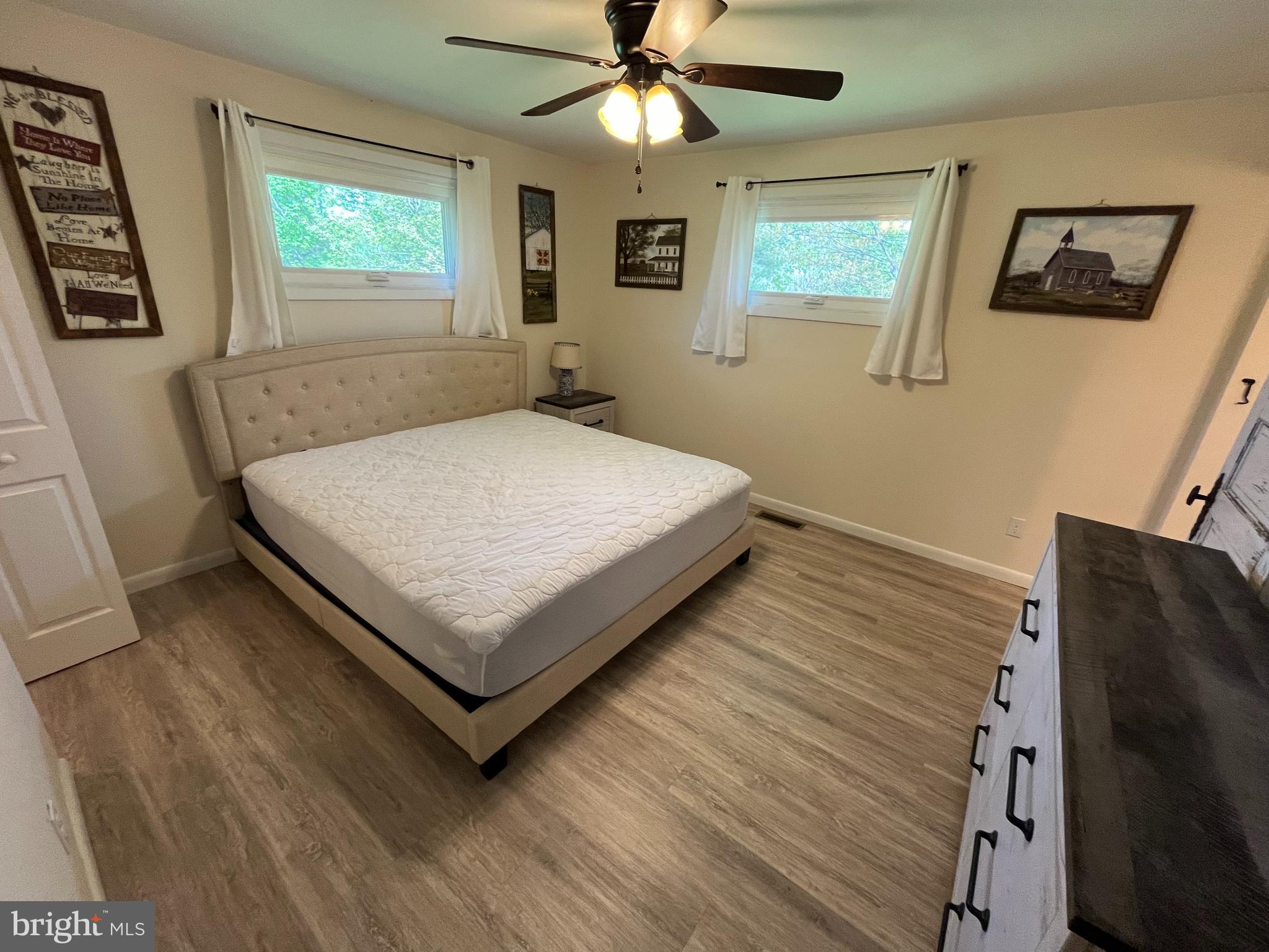 BRADDOCK ESTATES - Residential