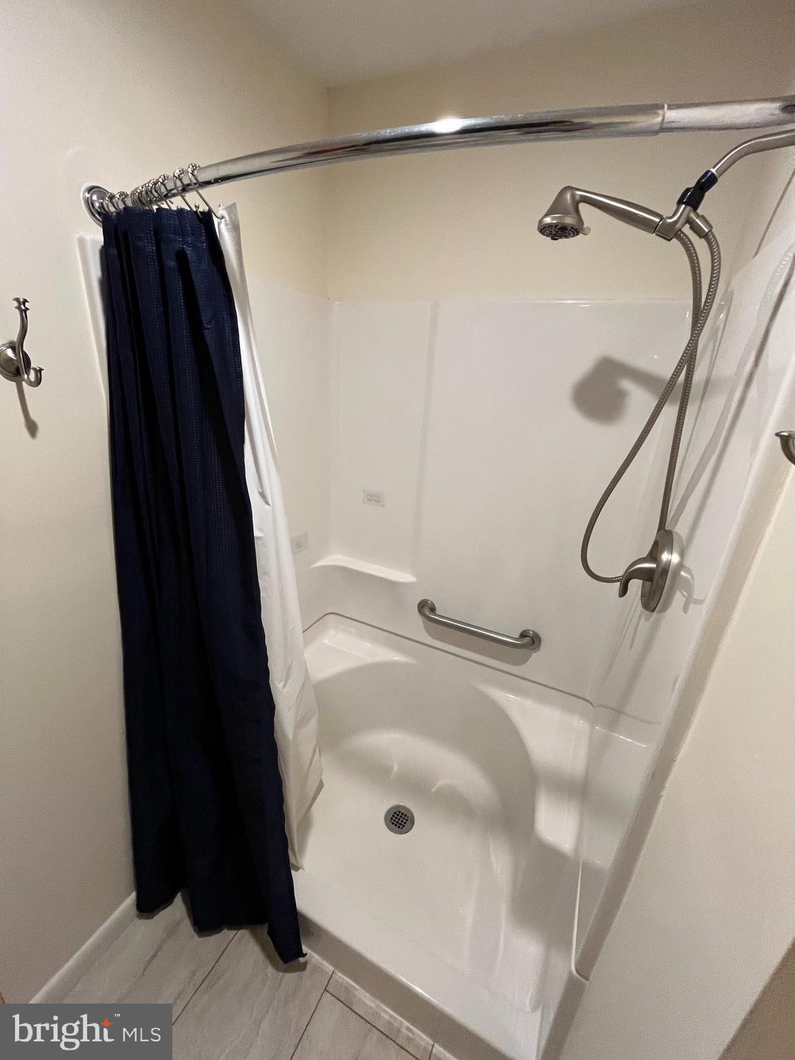 BRADDOCK ESTATES - Residential