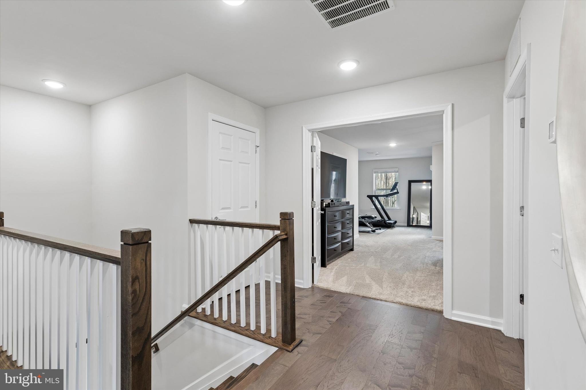 LIBERTY RIDGE - Residential