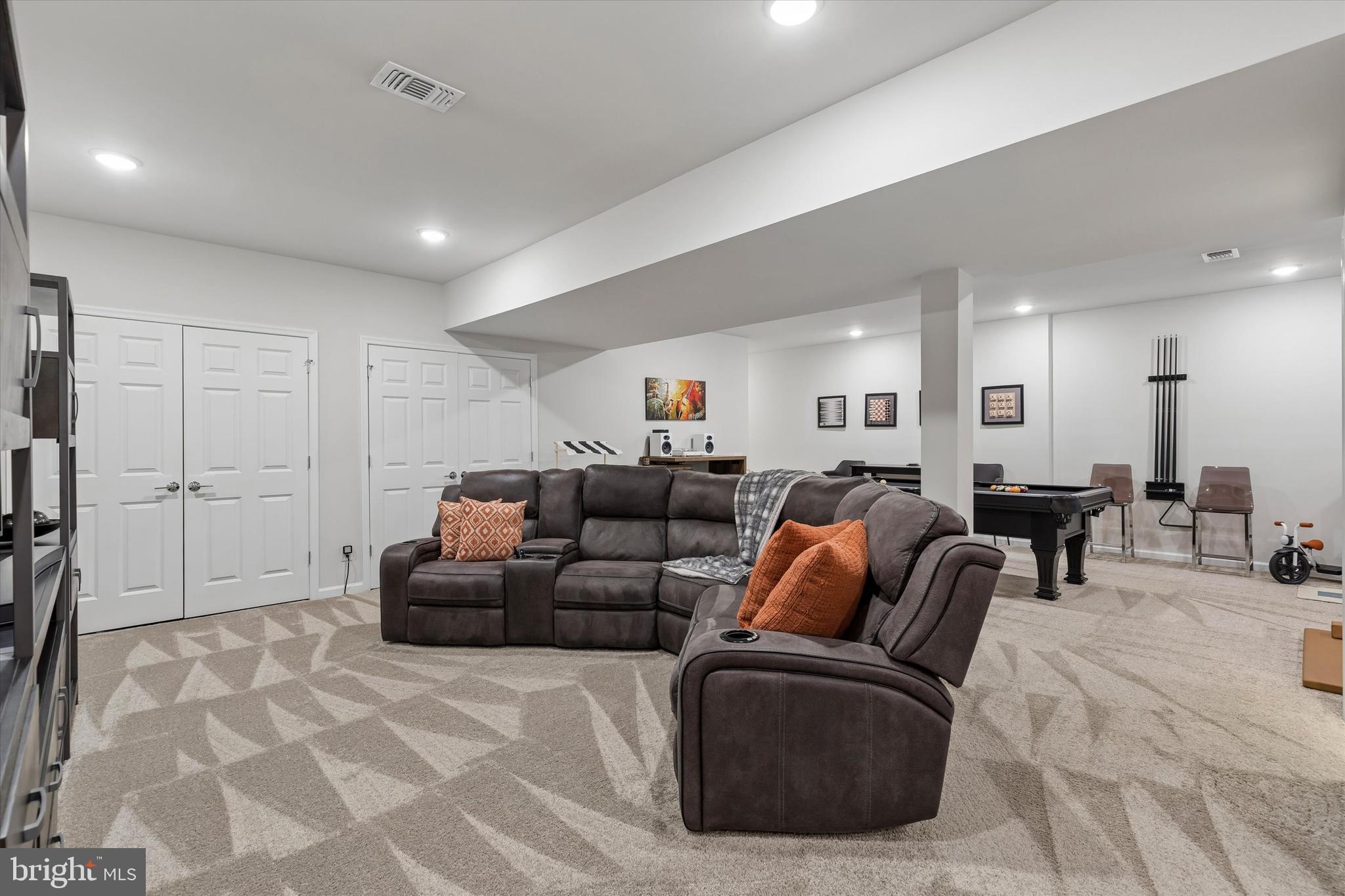 LIBERTY RIDGE - Residential