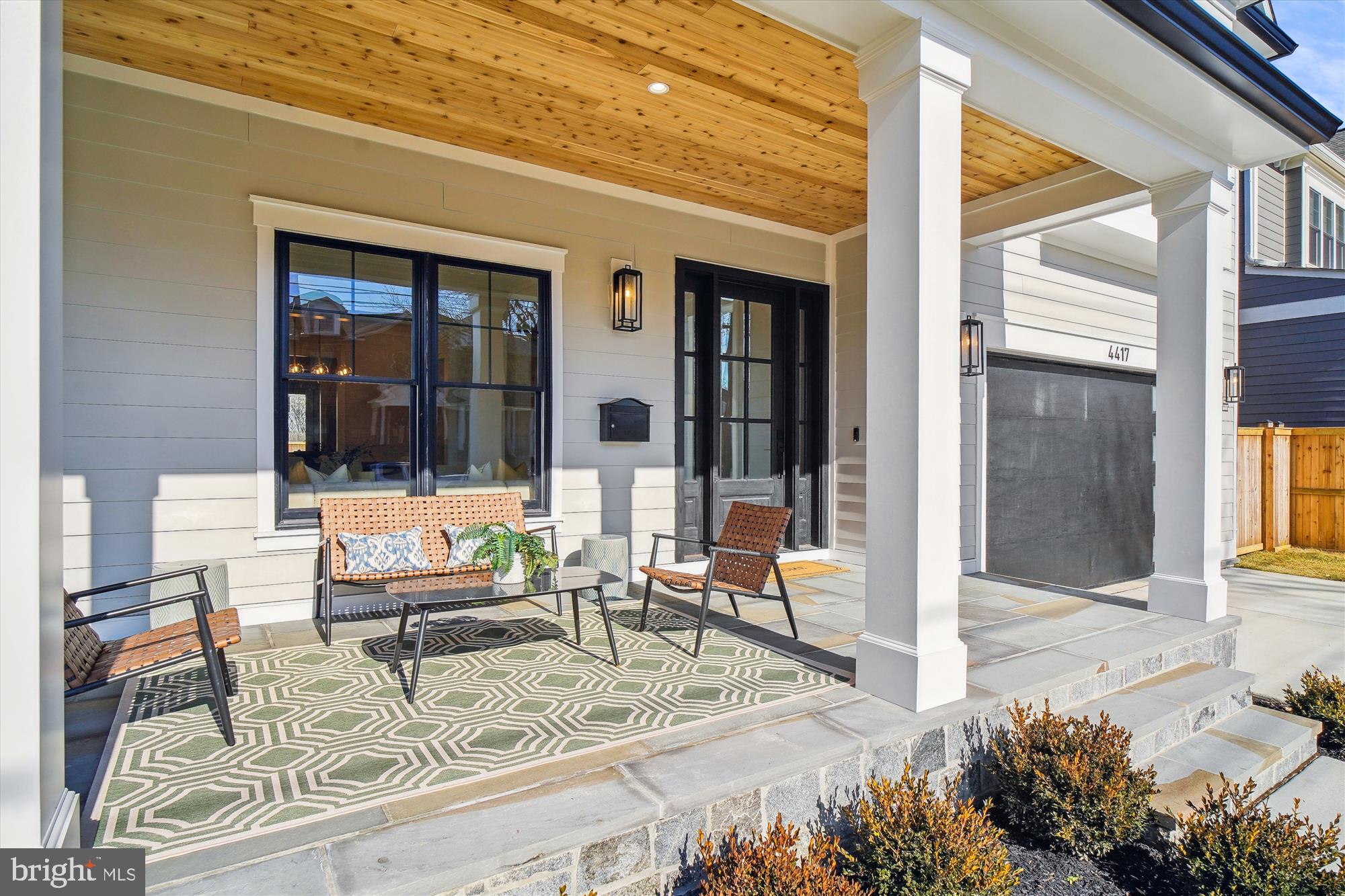 KENSINGTON ESTATES - Residential