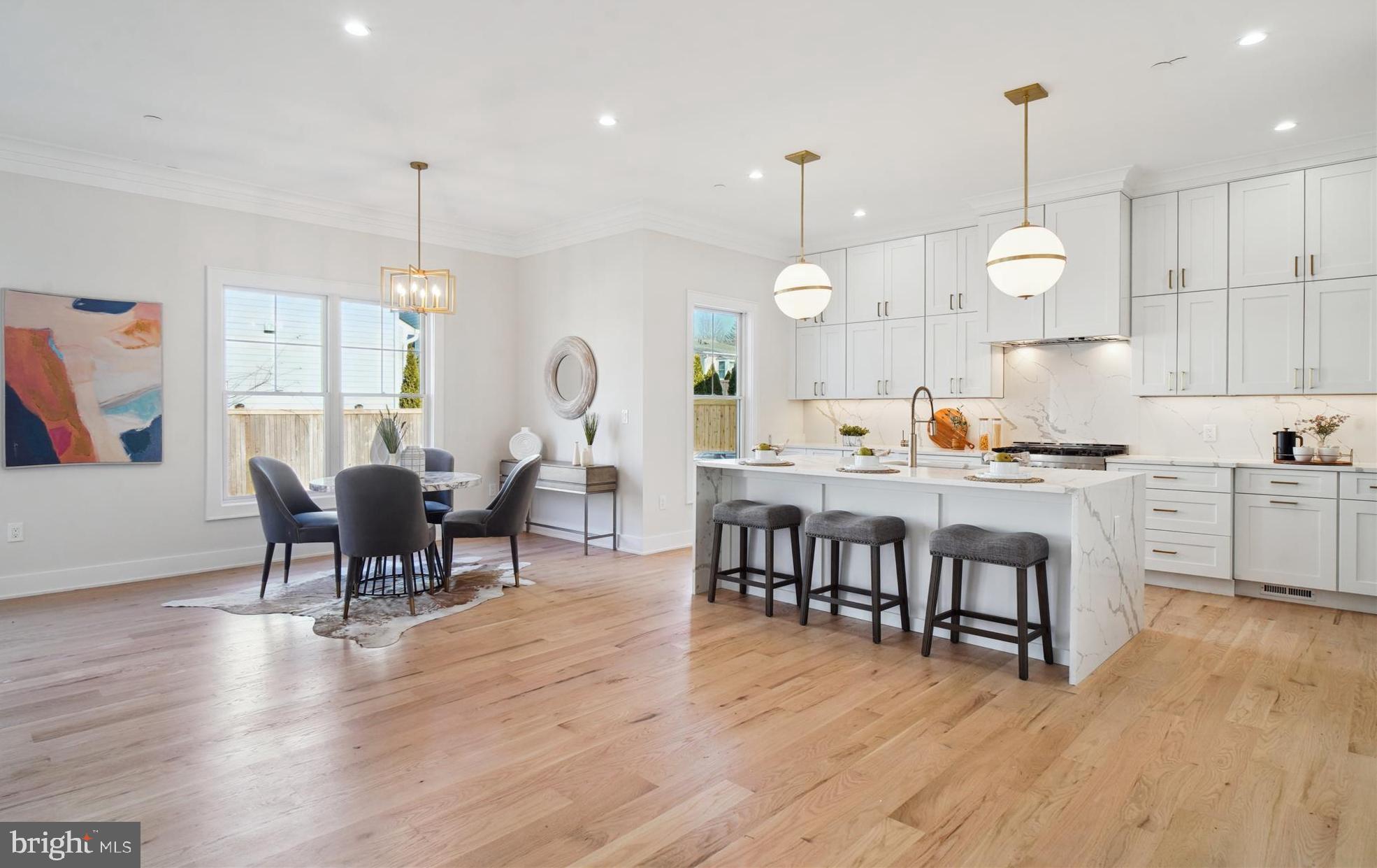 KENSINGTON ESTATES - Residential