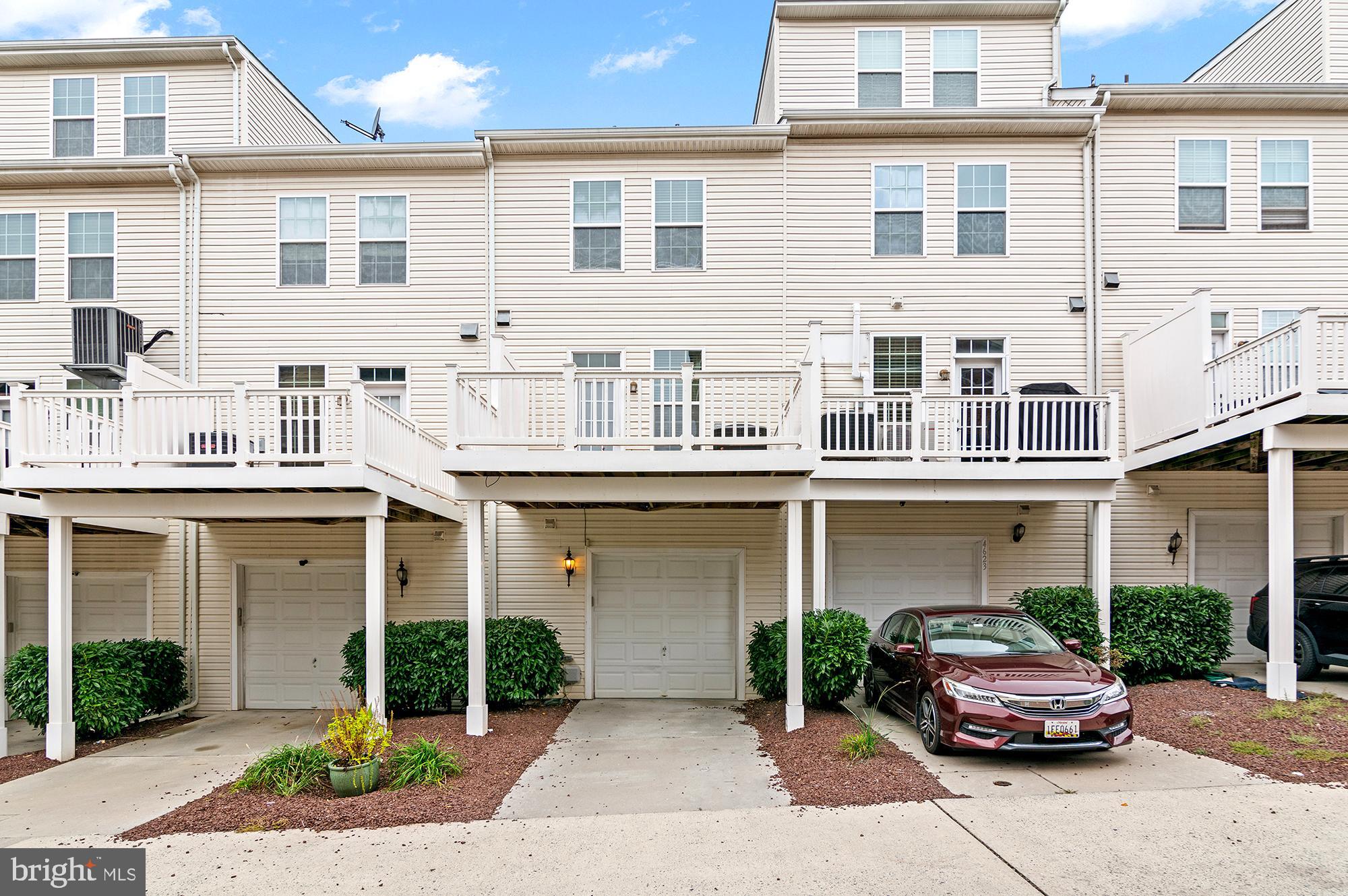 O'DONNELL SQUARE - Residential