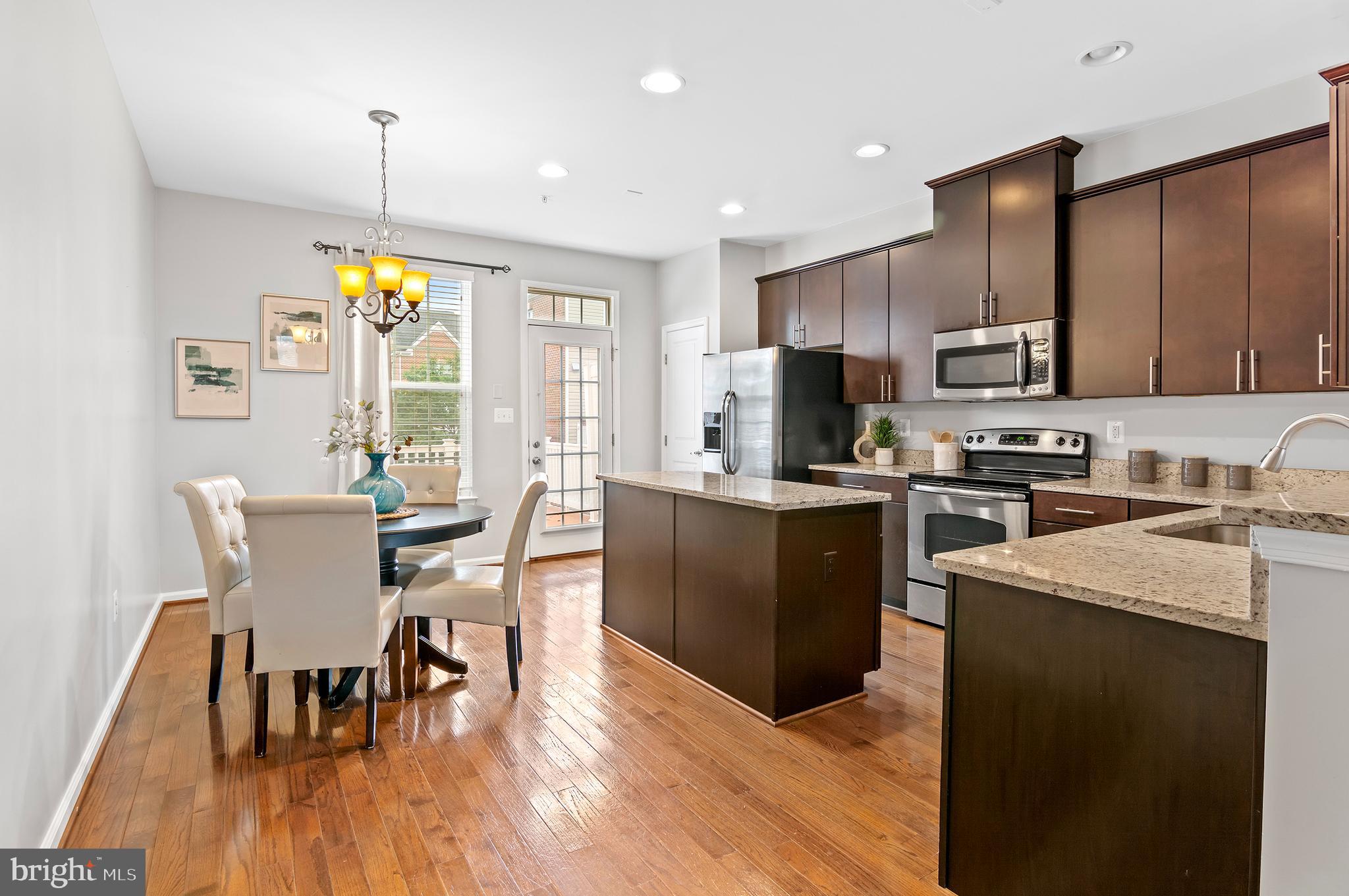 O'DONNELL SQUARE - Residential