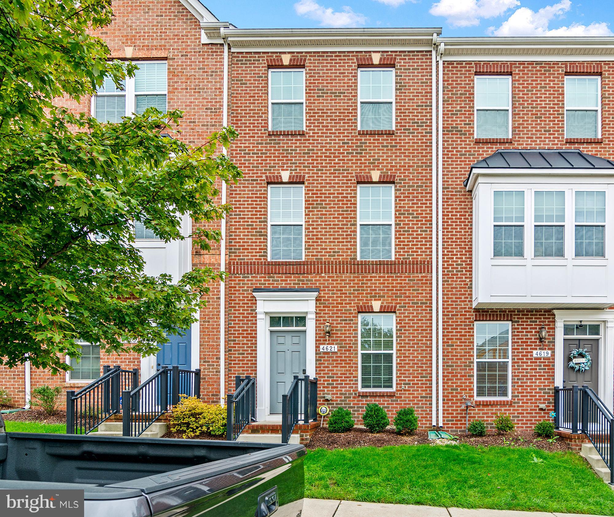 O'DONNELL SQUARE - Residential