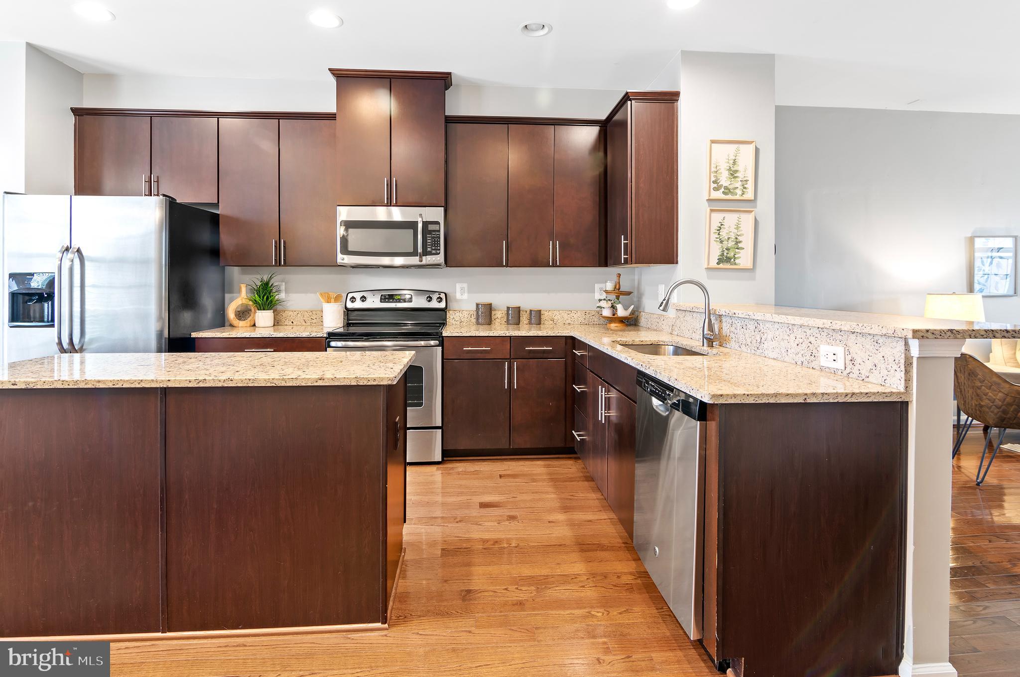 O'DONNELL SQUARE - Residential