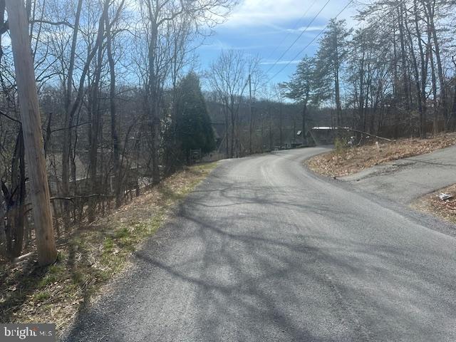 LAKE HOLIDAY ESTATES - Land