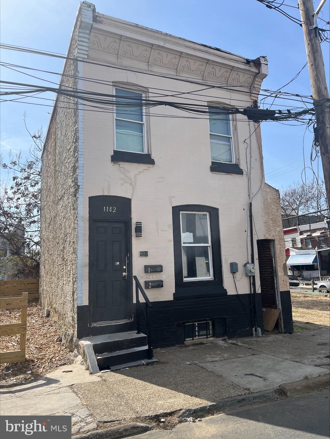 Looking for an easy to manage rental near Temple University? Check out this property zoned RM1 that just needs a little ingenuity to maximize it's potential. This two bedroom, two full bath could be the one! A little bit of a project for a great return. Get this one up and running to usher in the new semester of students looking for a place close to but off campus. Make an appointment today to take a look.