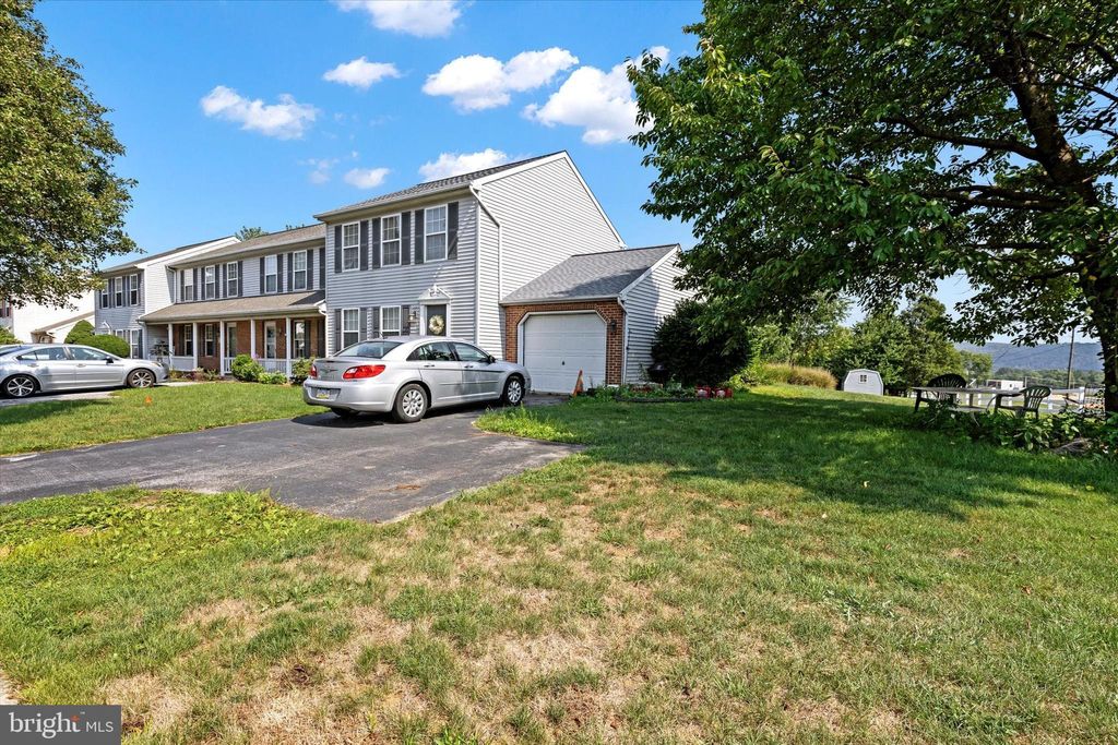 Photo of 10 Ashley Drive, Marietta, PA 17547 (MLS # PALA2051664)