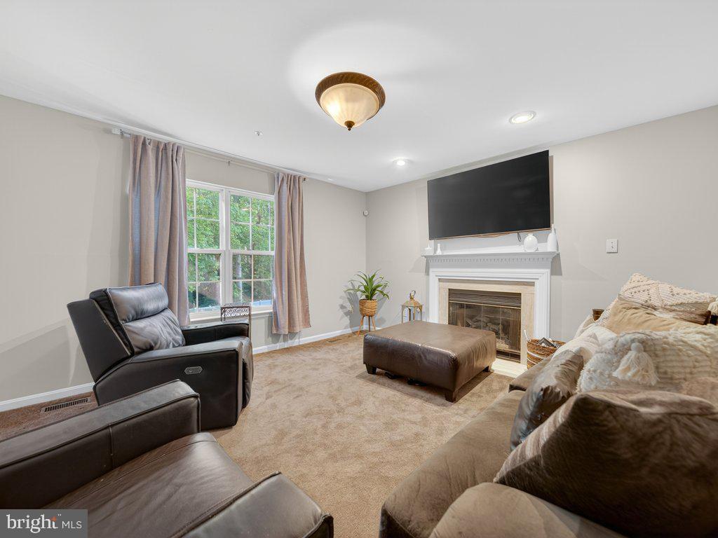 MARLBORO WOODS - Residential