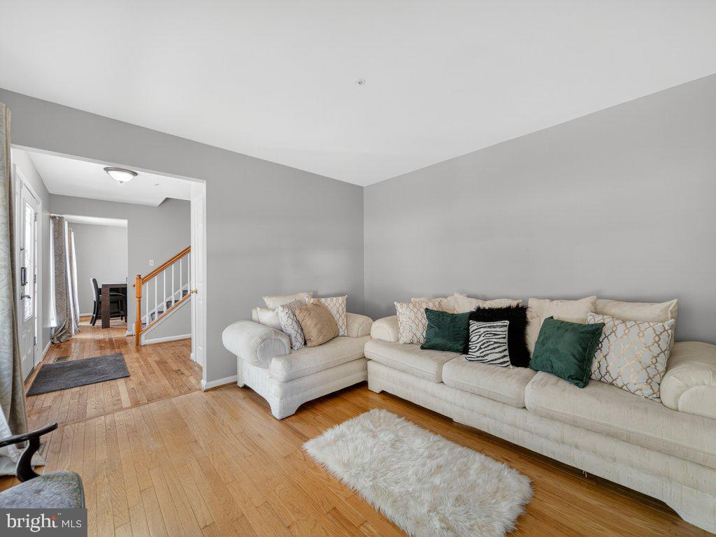 MARLBORO WOODS - Residential