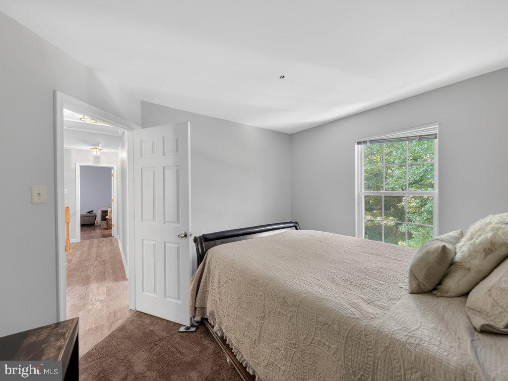 MARLBORO WOODS - Residential
