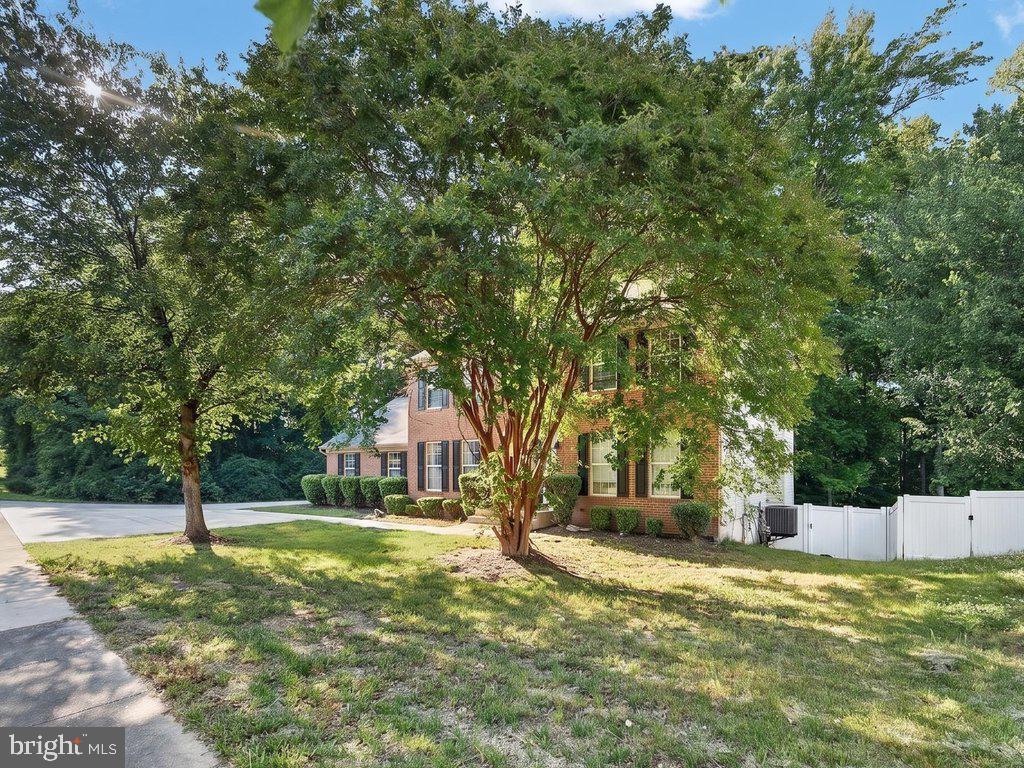 MARLBORO WOODS - Residential