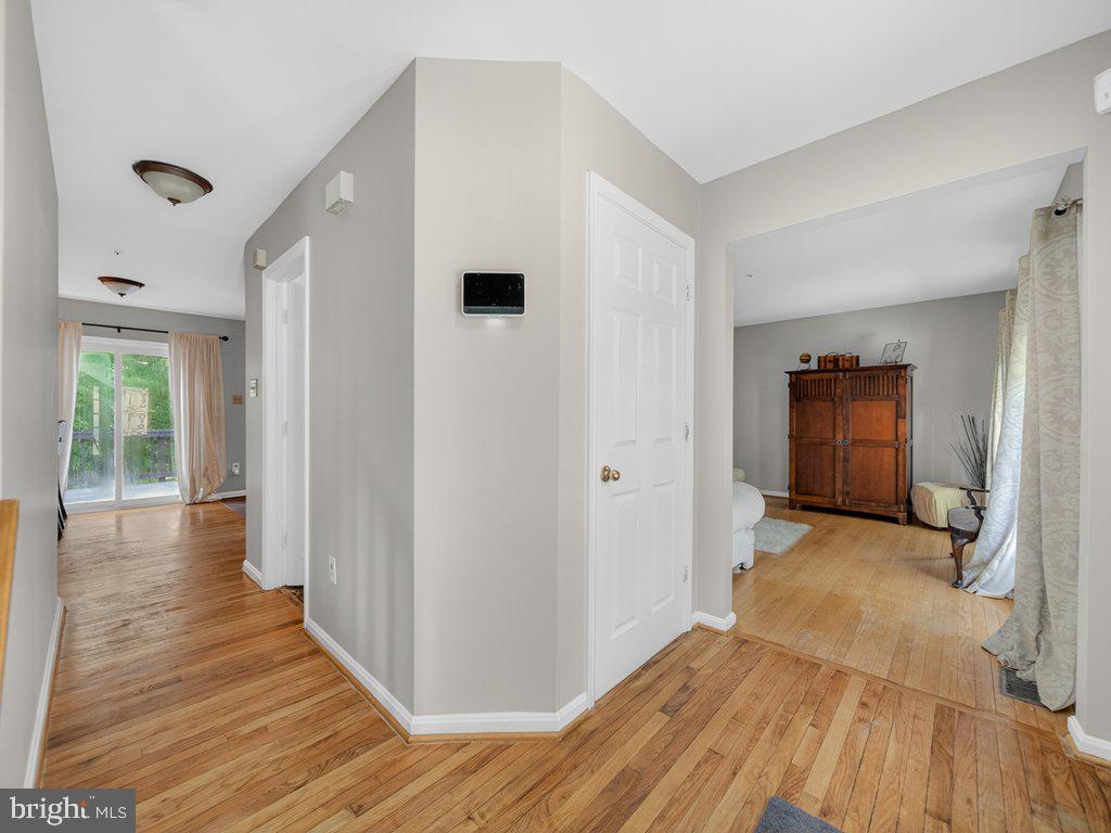 MARLBORO WOODS - Residential