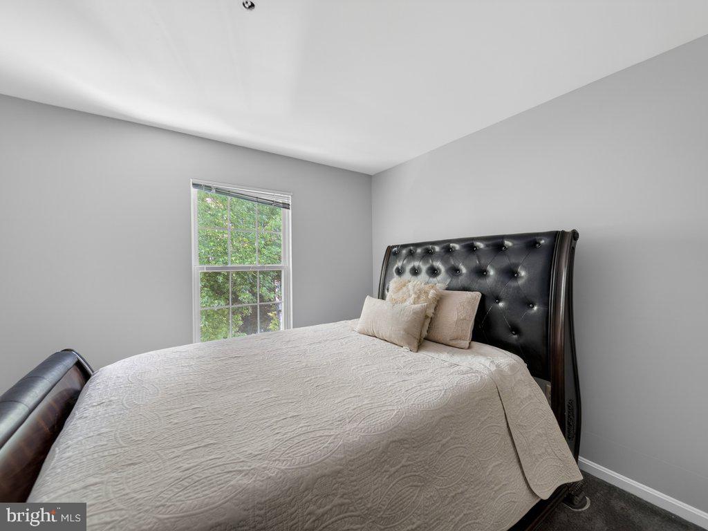 MARLBORO WOODS - Residential
