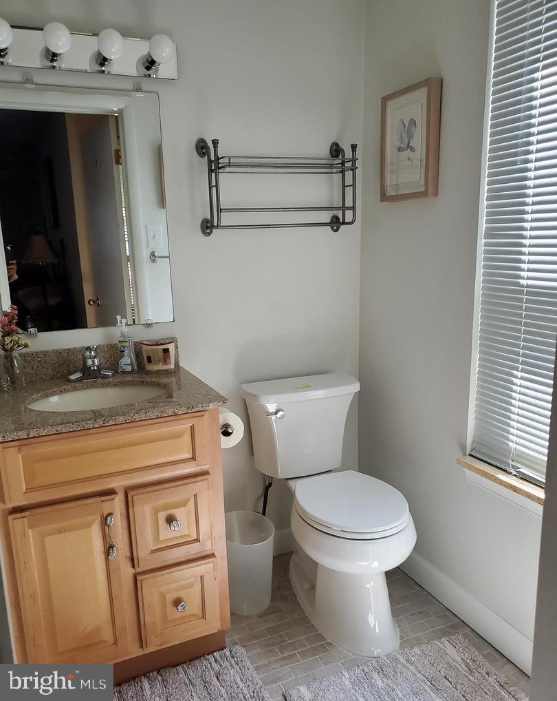 MARINERS COVE - Residential Lease