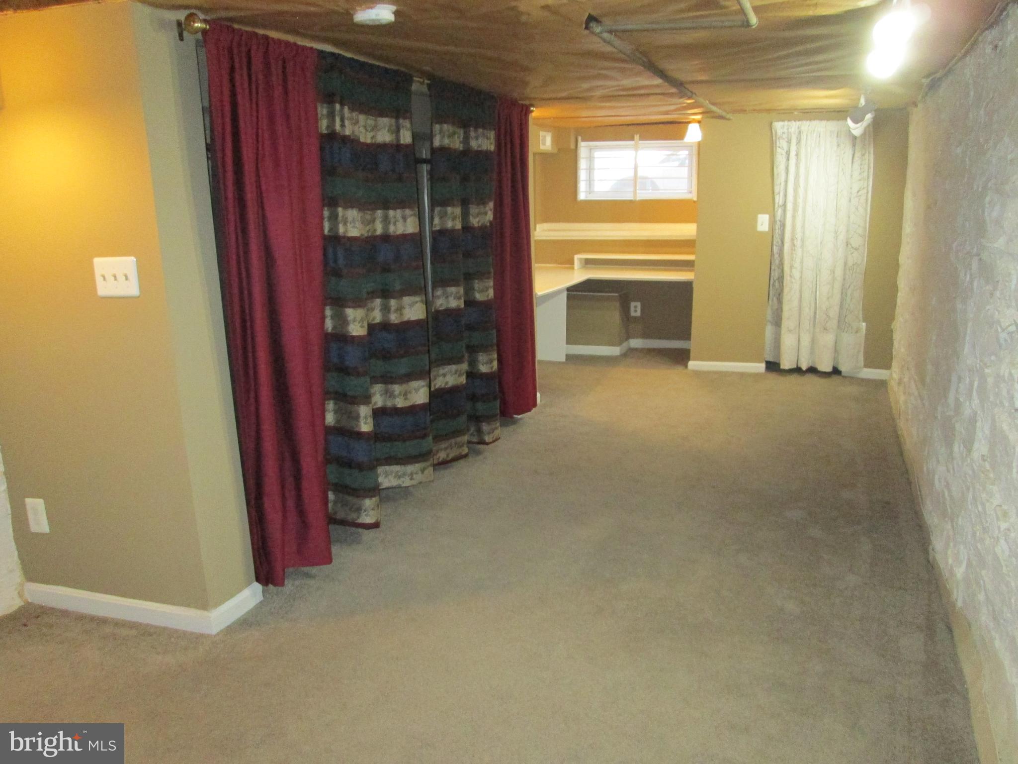 RIVERSIDE - Residential