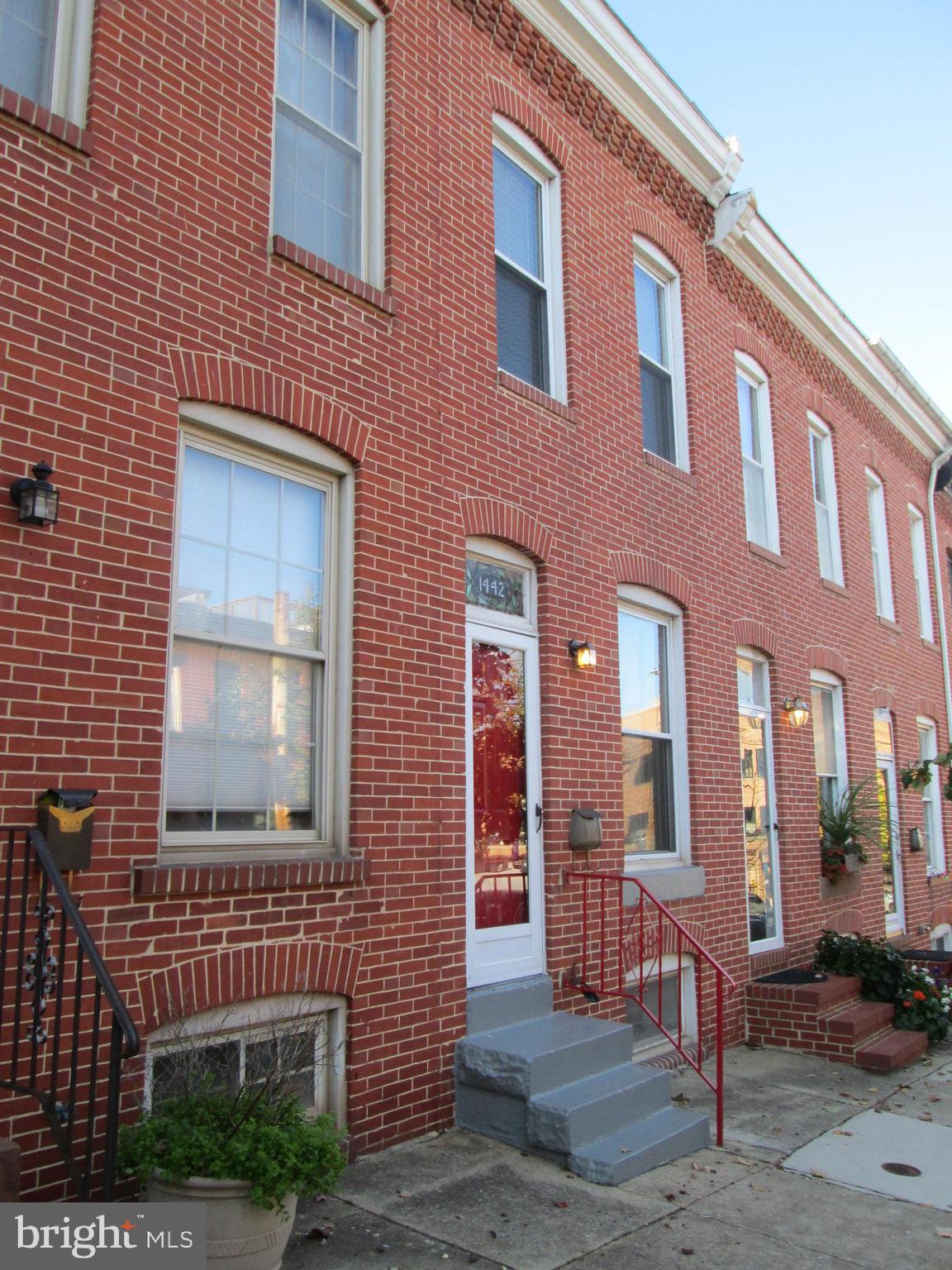 RIVERSIDE - Residential