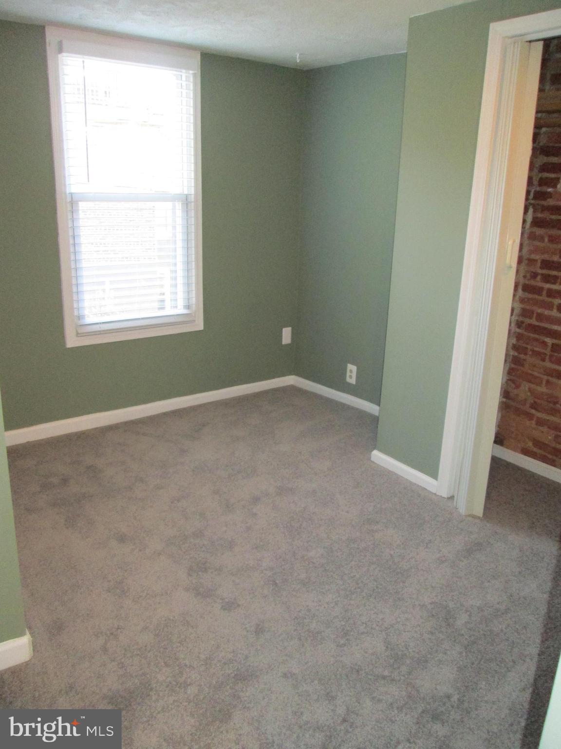 RIVERSIDE - Residential