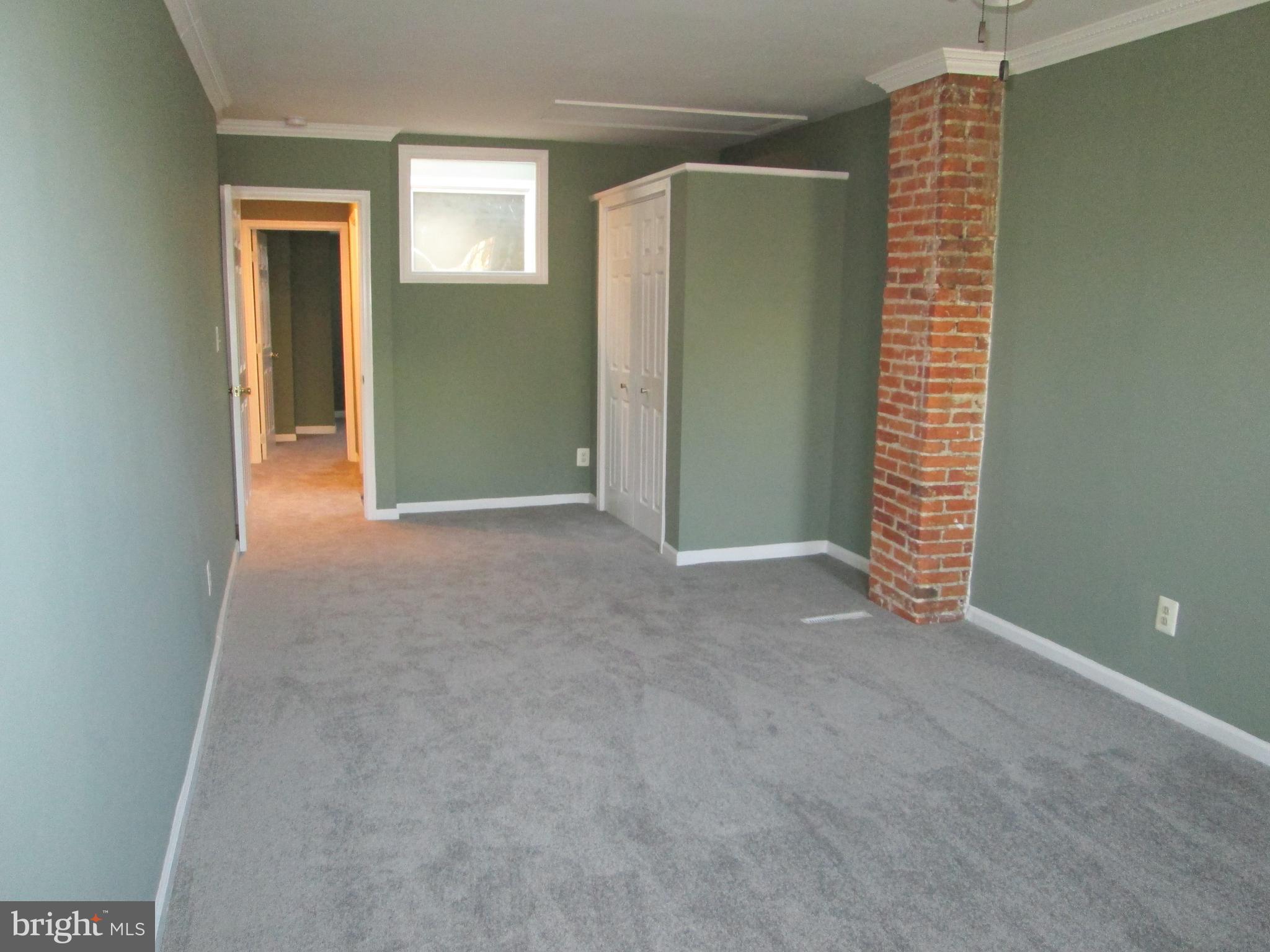 RIVERSIDE - Residential