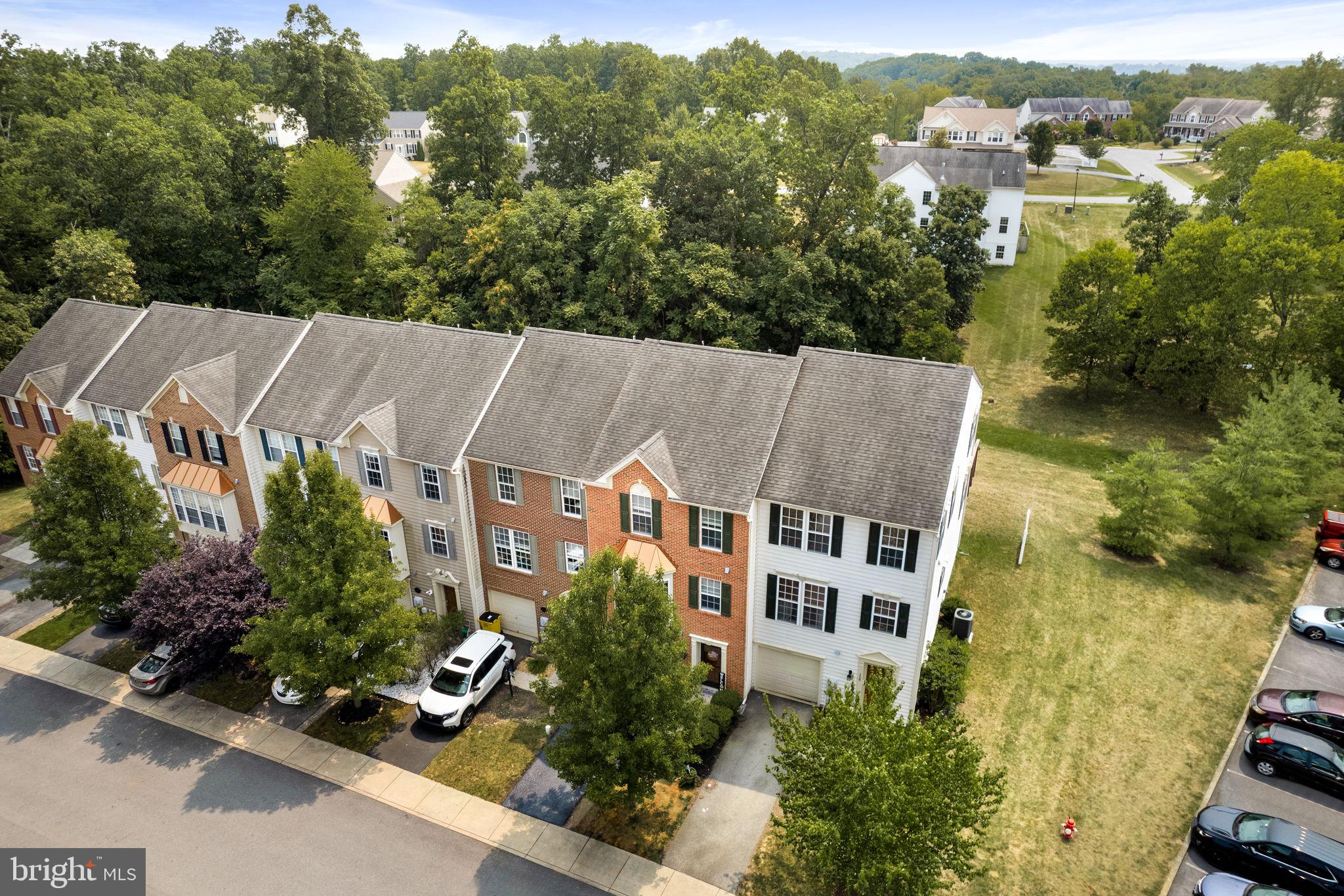 BROOKFIELD ON THE POTOMAC - Residential
