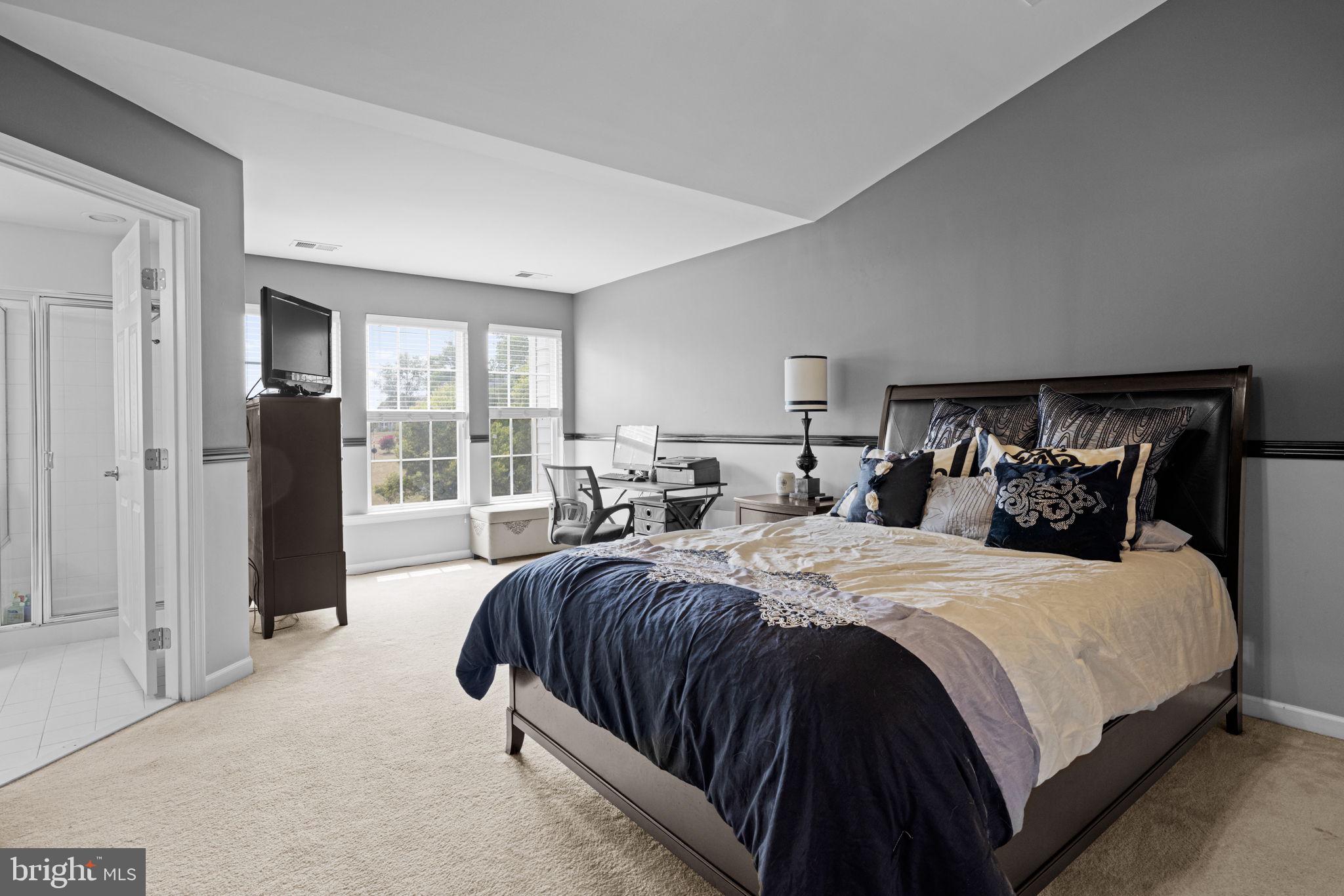 BROOKFIELD ON THE POTOMAC - Residential