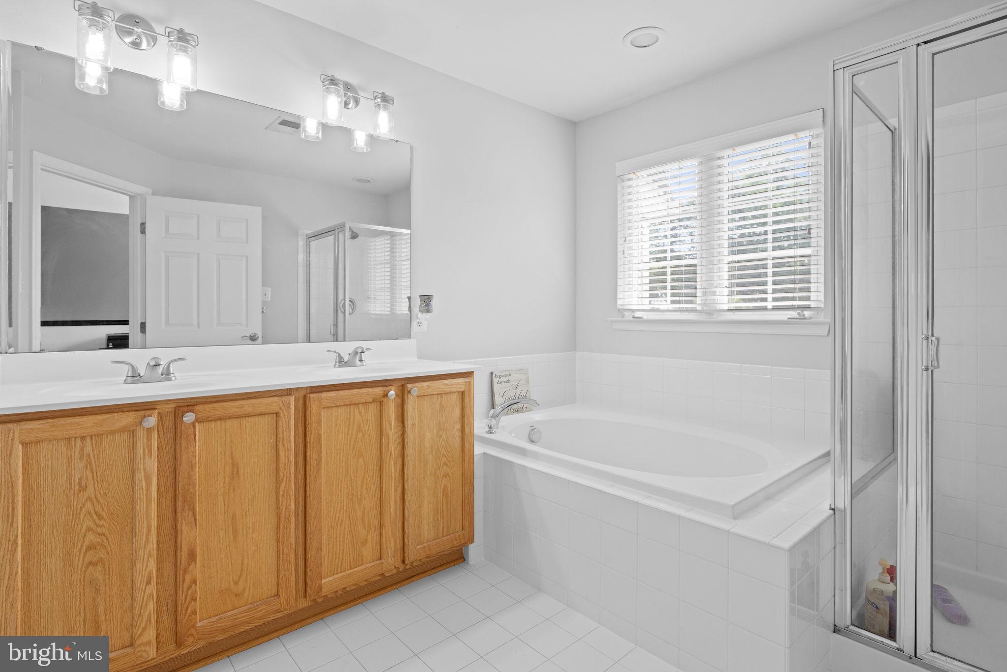 BROOKFIELD ON THE POTOMAC - Residential