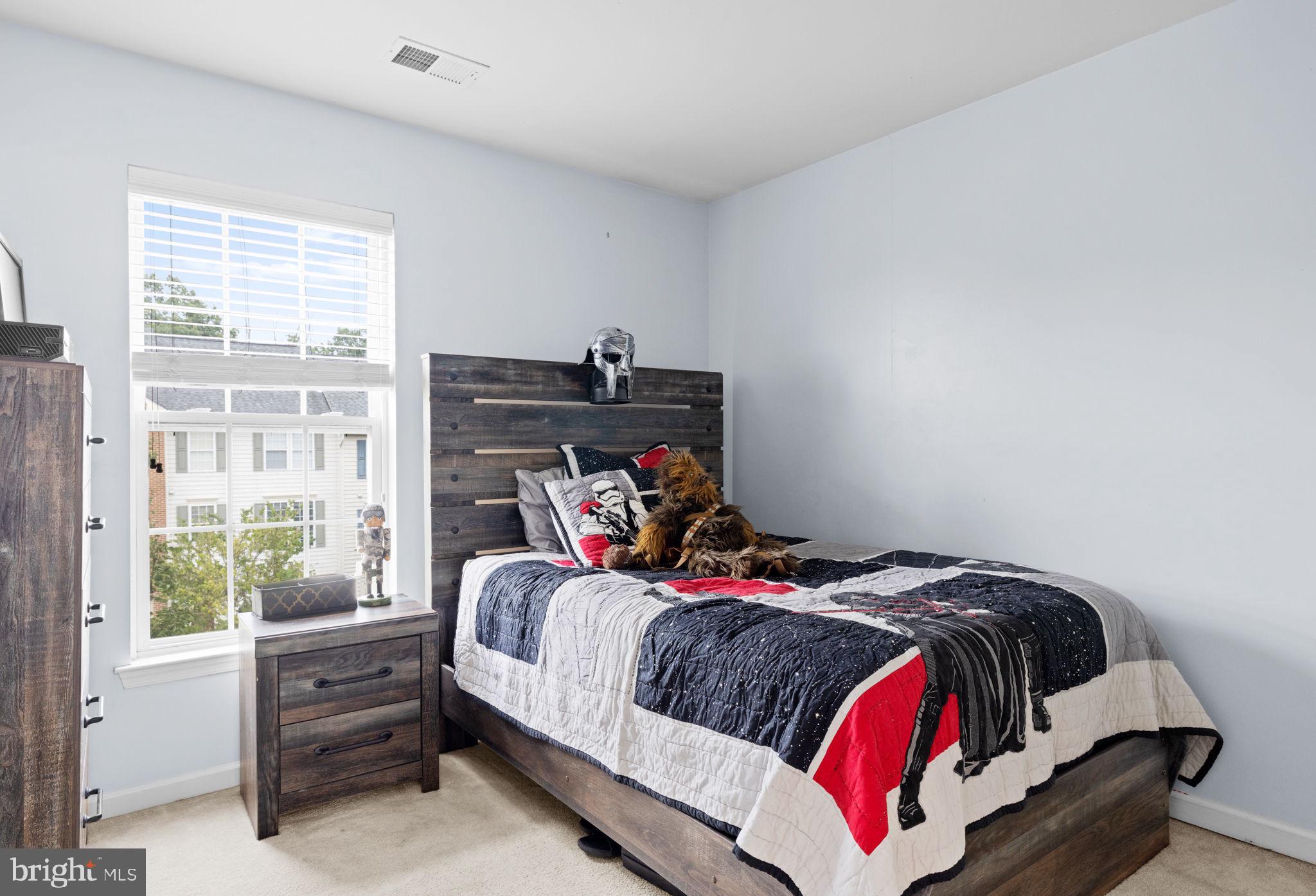 BROOKFIELD ON THE POTOMAC - Residential