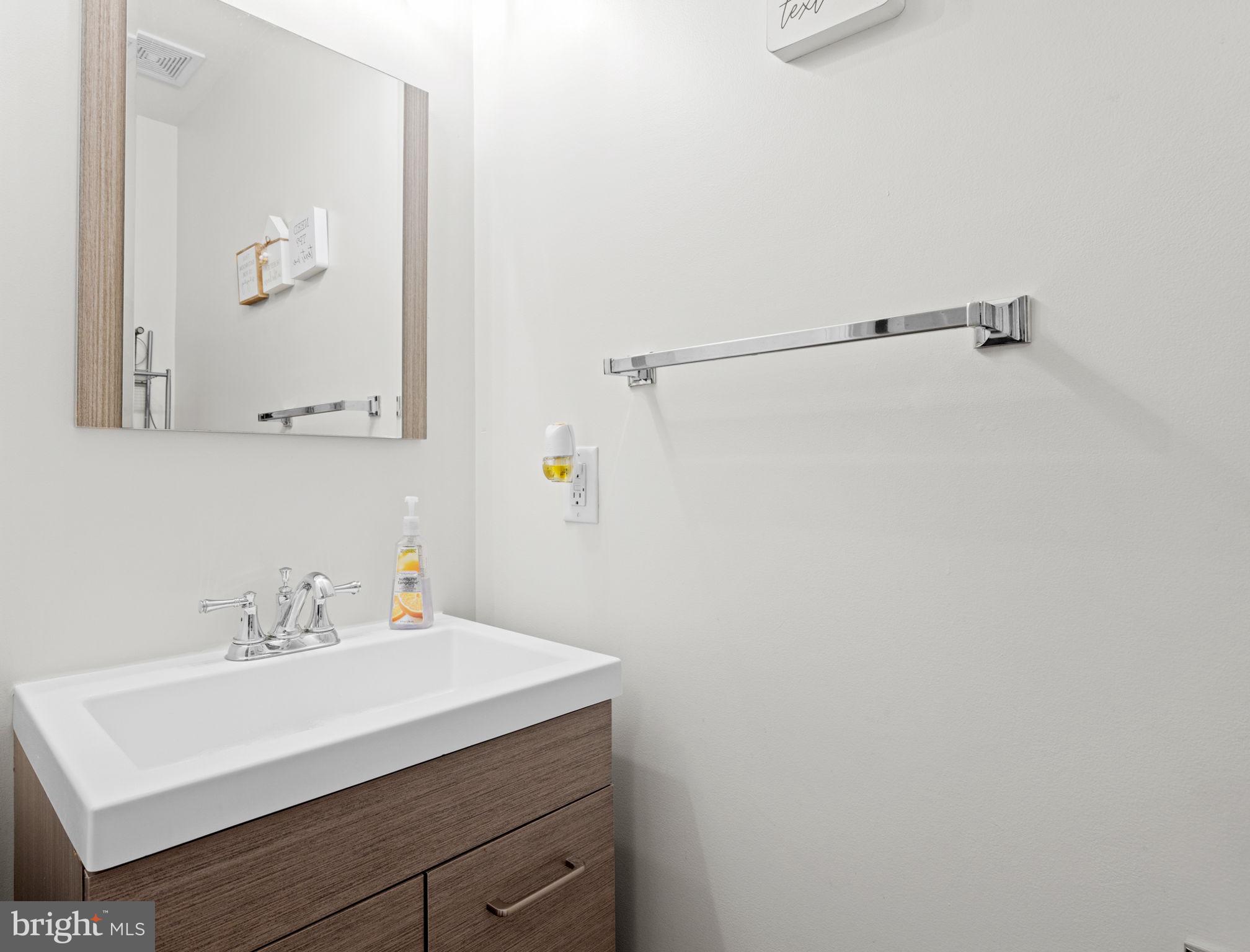 BROOKFIELD ON THE POTOMAC - Residential