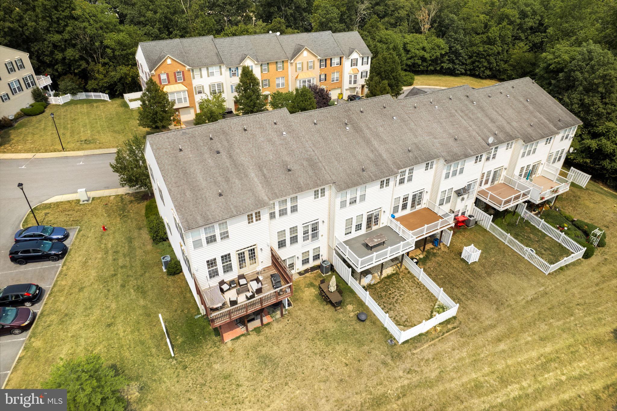 BROOKFIELD ON THE POTOMAC - Residential