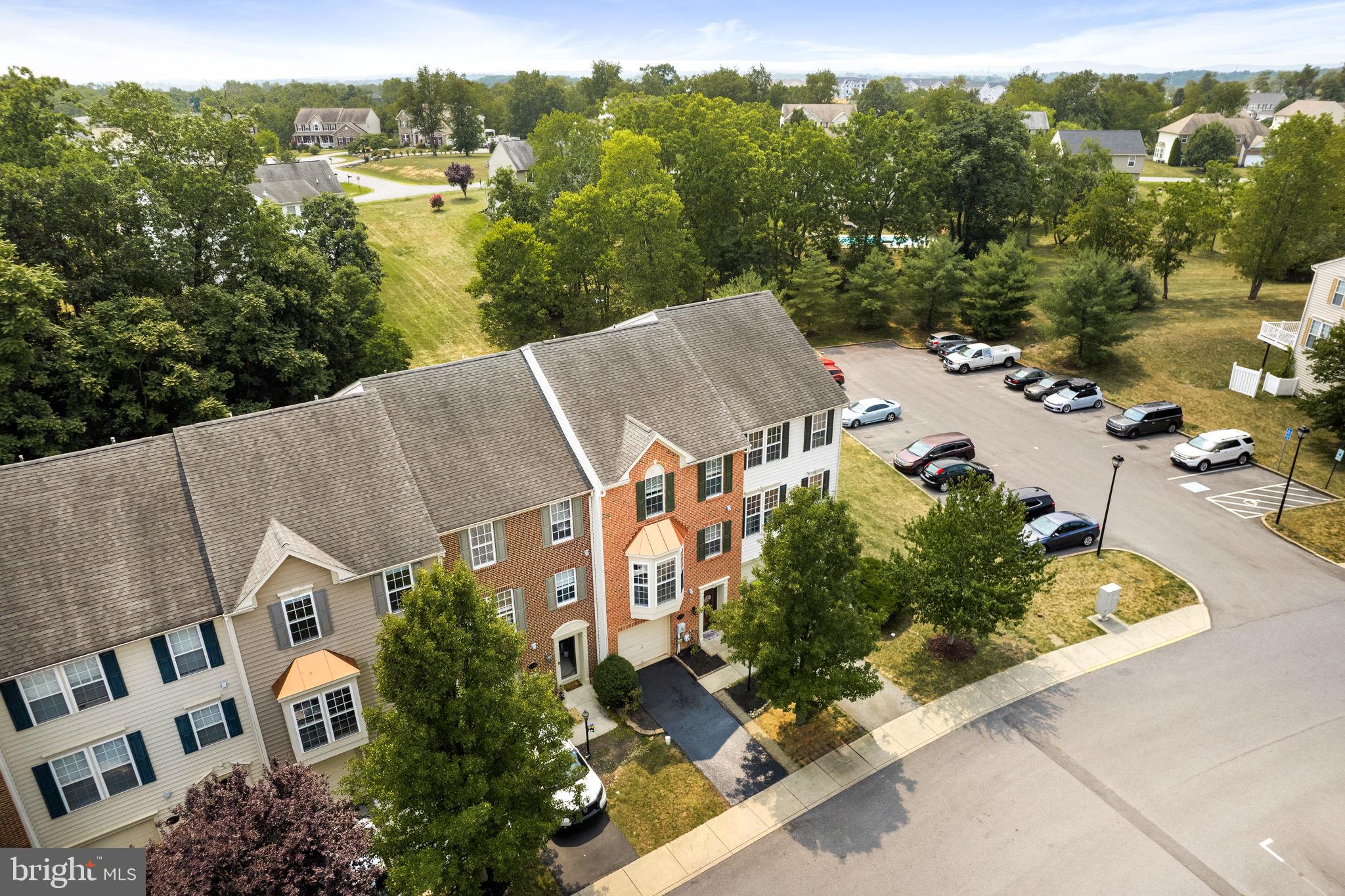 BROOKFIELD ON THE POTOMAC - Residential