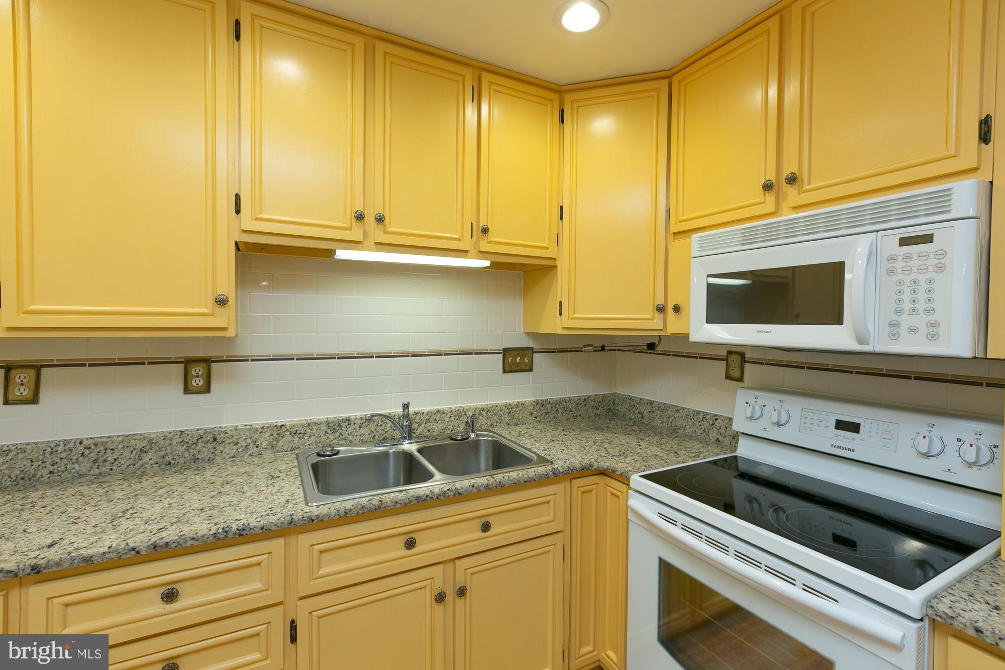 MECKLENBURG HEIGHTS - Residential