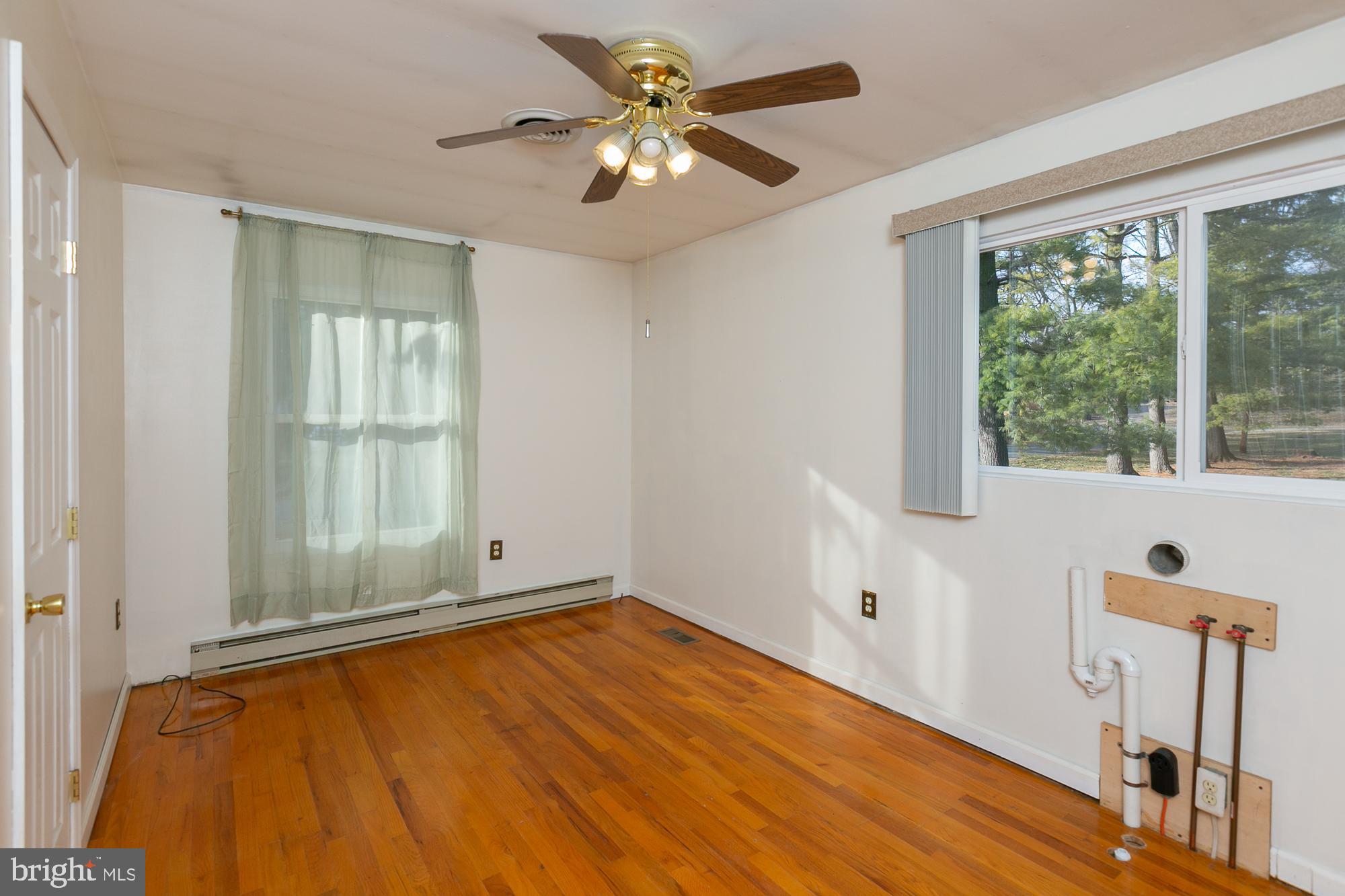 MECKLENBURG HEIGHTS - Residential