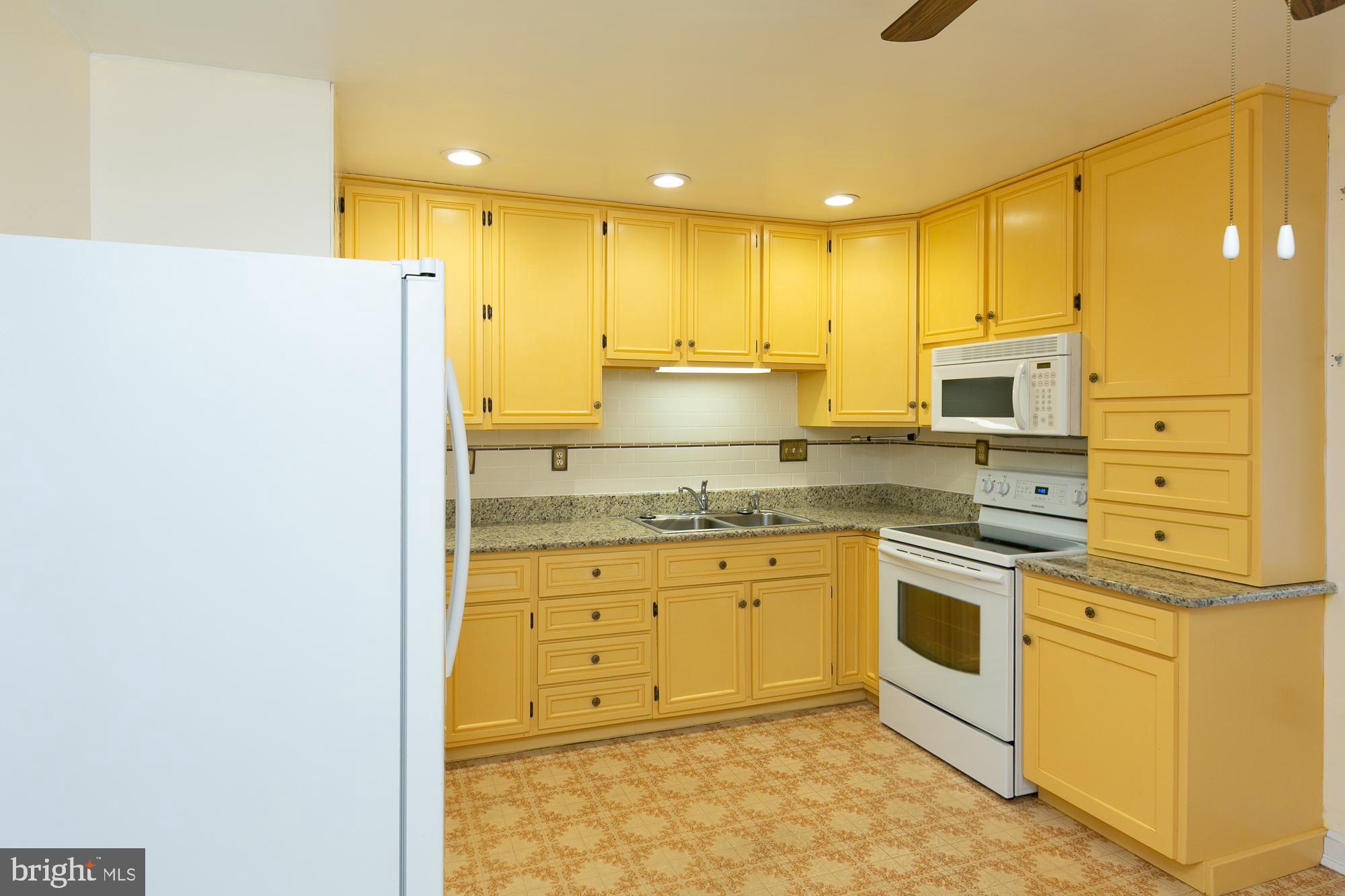 MECKLENBURG HEIGHTS - Residential