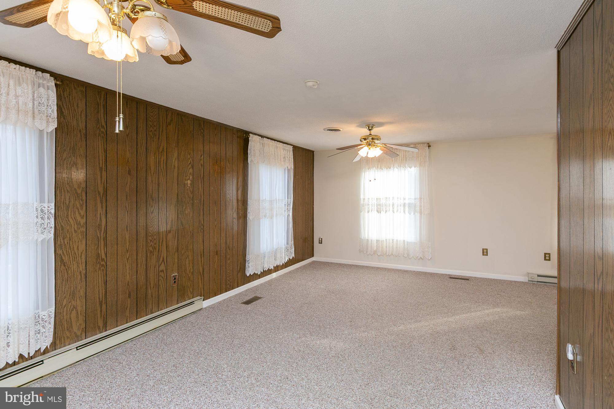 MECKLENBURG HEIGHTS - Residential