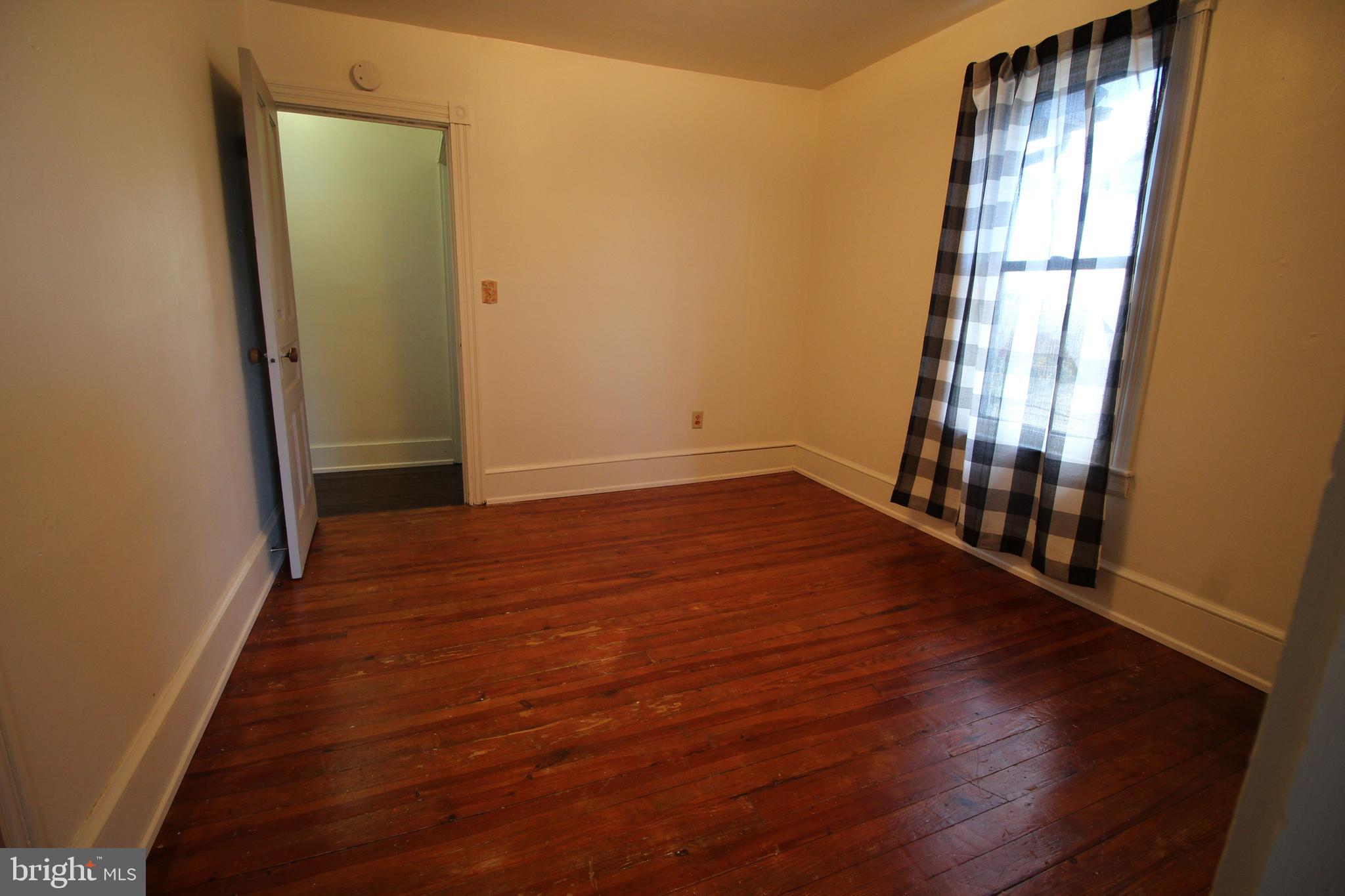 NEW HOLLAND BOROUGH - Residential Lease