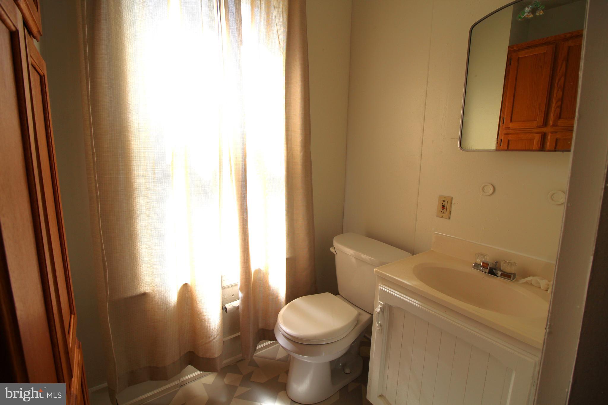 NEW HOLLAND BOROUGH - Residential Lease