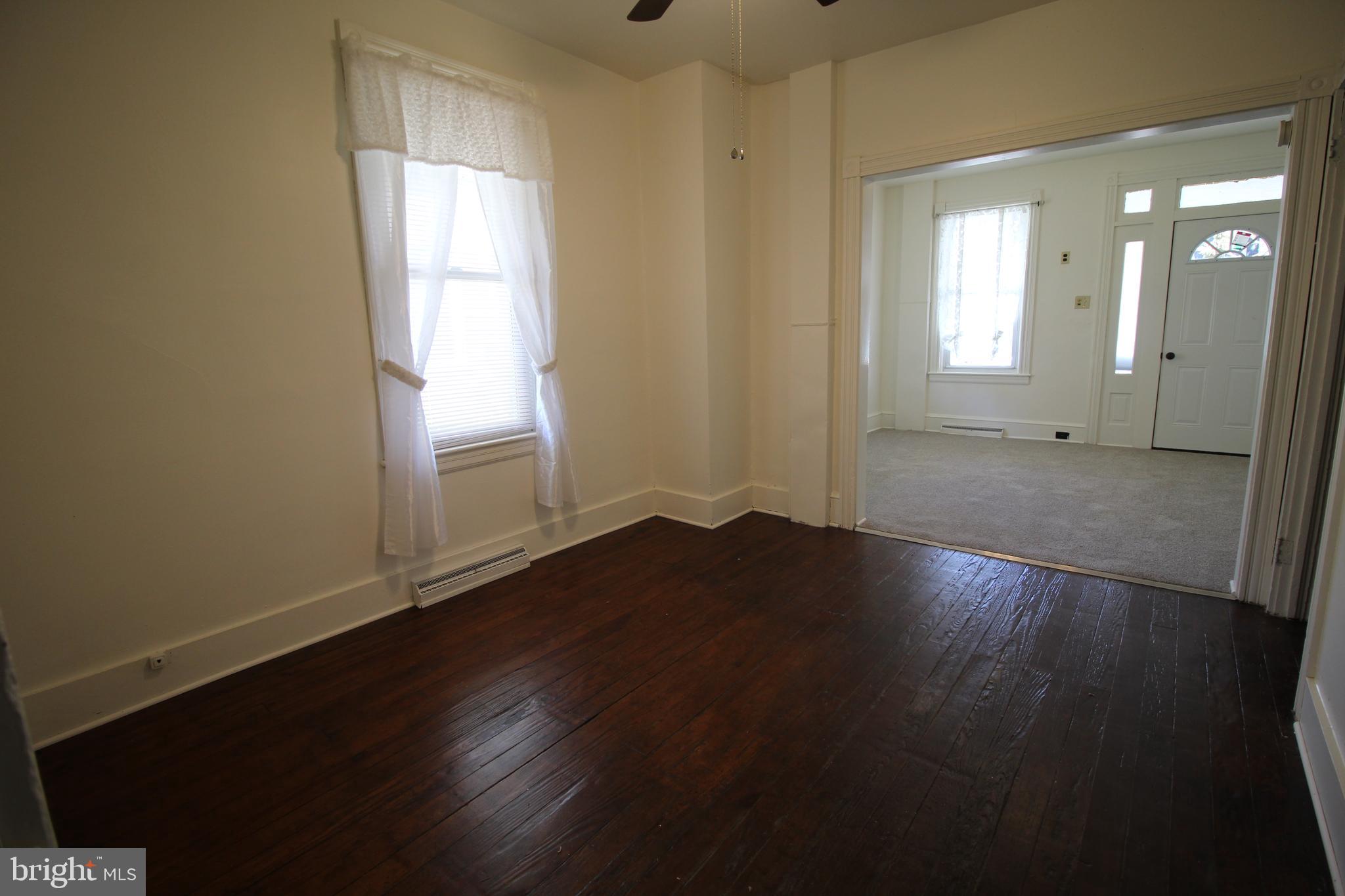 NEW HOLLAND BOROUGH - Residential Lease