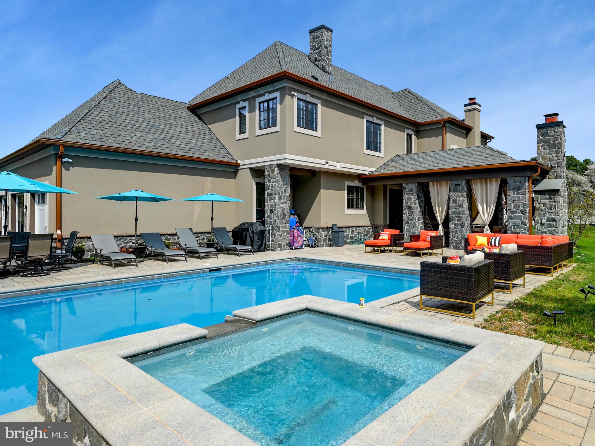 WORTHINGTON GREEN - Residential