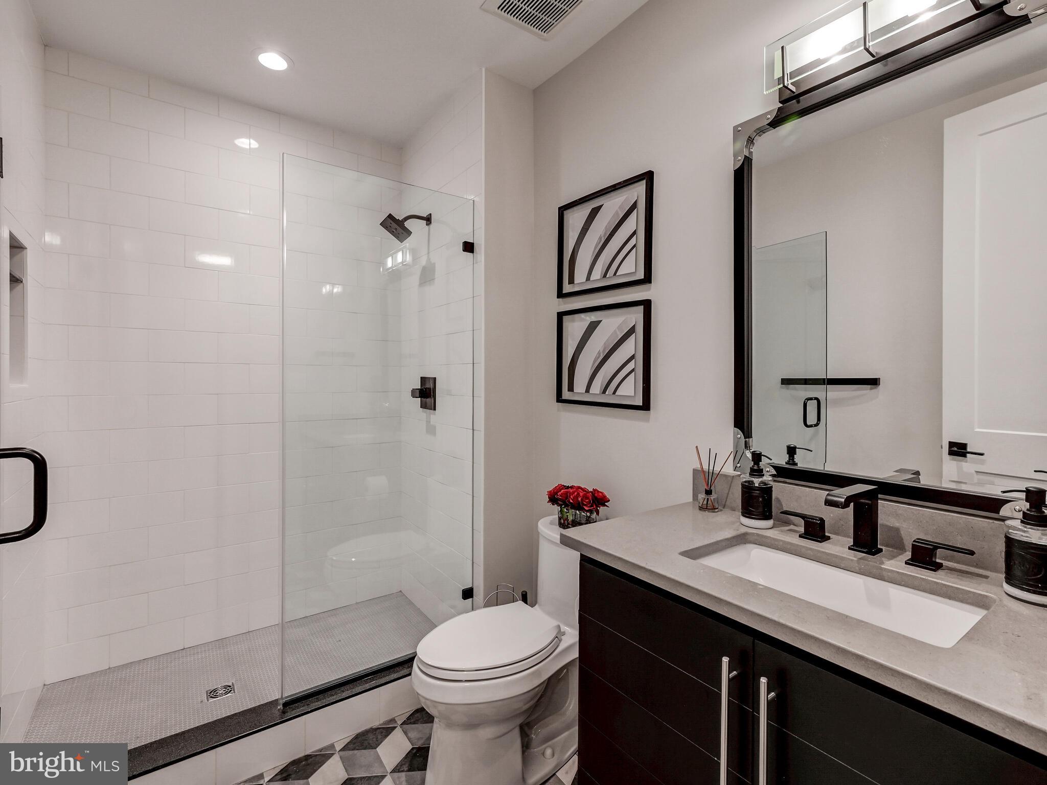 WORTHINGTON GREEN - Residential