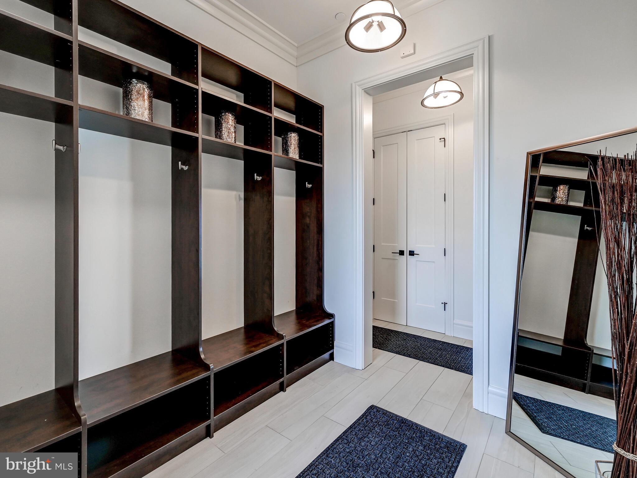 WORTHINGTON GREEN - Residential