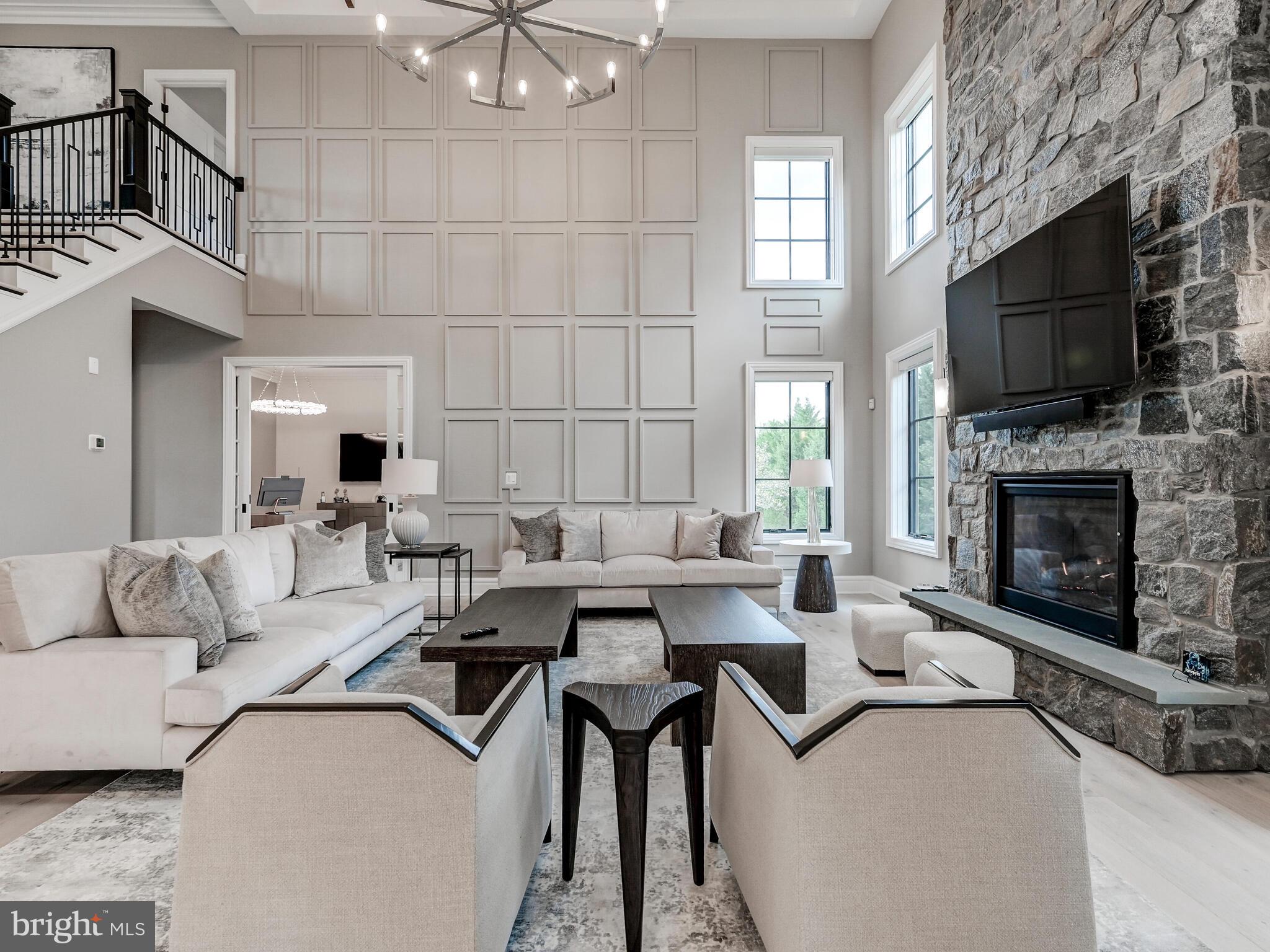 WORTHINGTON GREEN - Residential